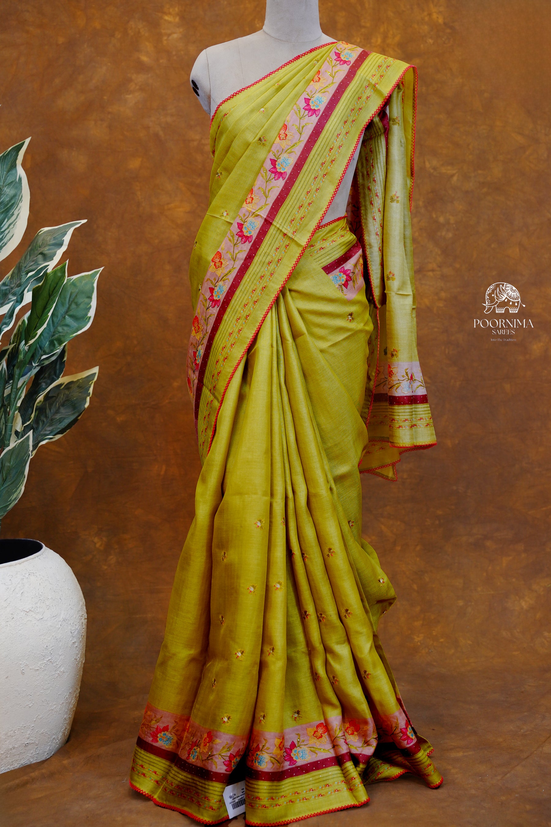 HANDLOOM TUSSAR SAREE - WARM OLIVE