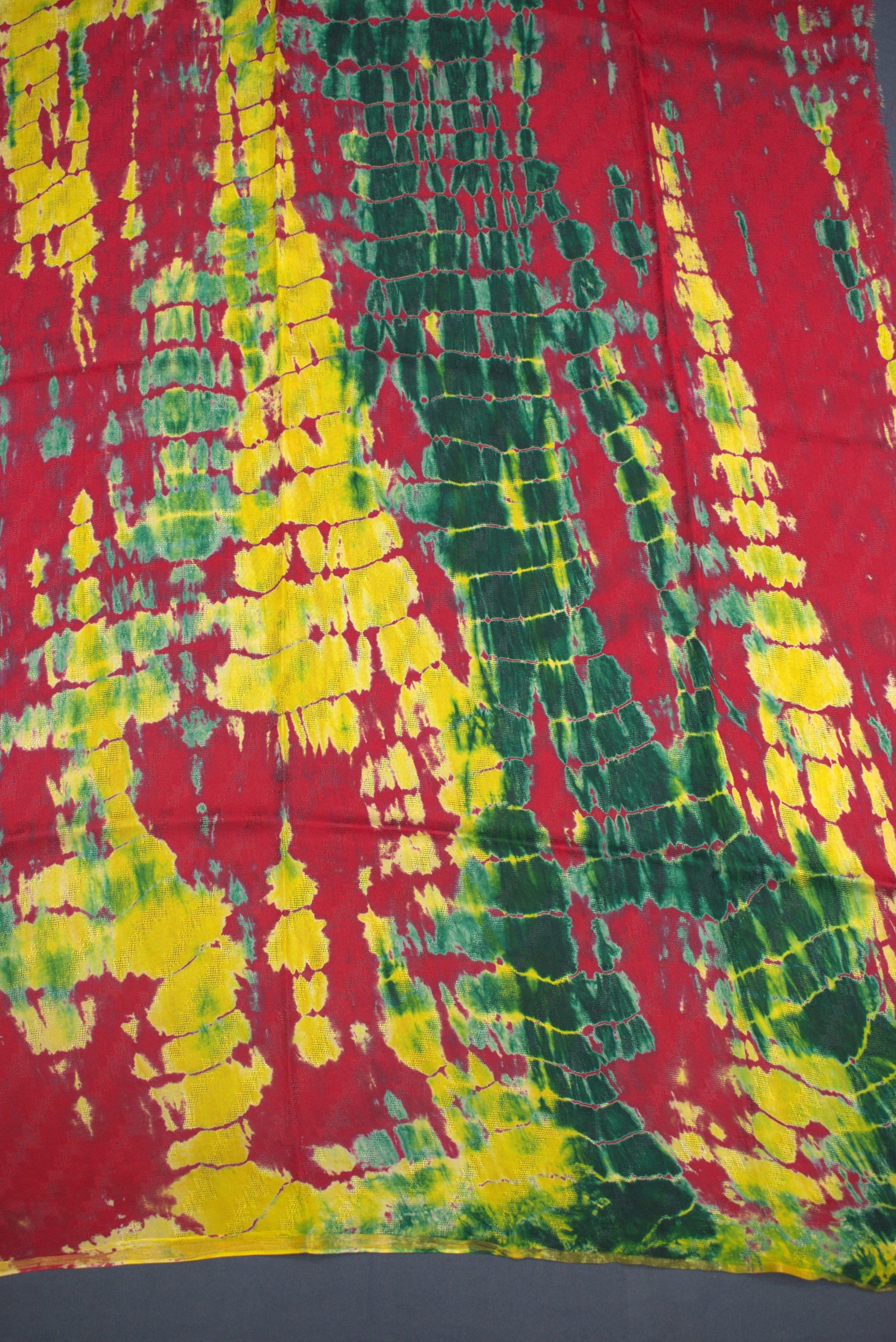 BLACK- GEORGETTE SAREE WITH SHIOBORI TIE & DIE