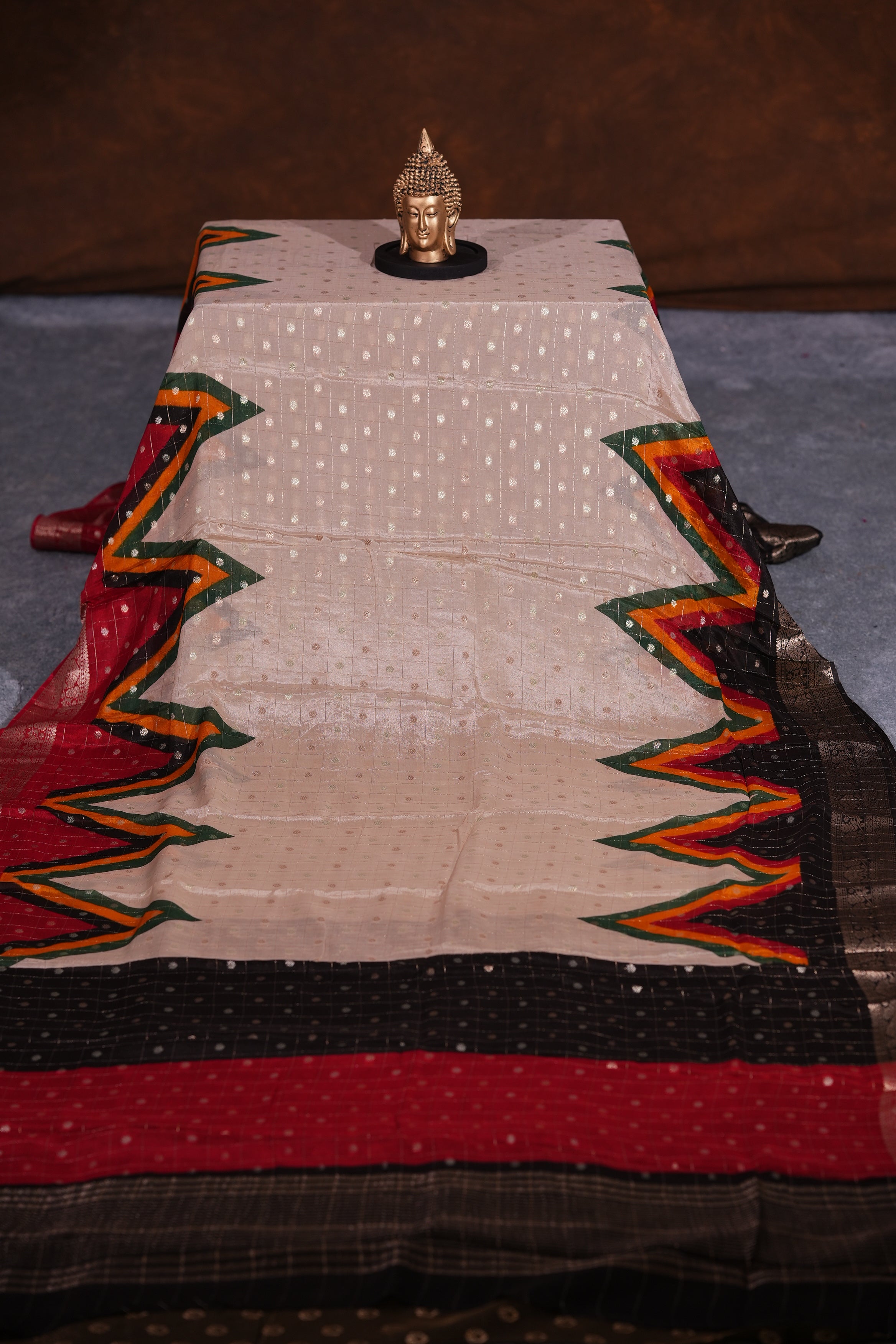 CHINNON GEORGETTE SAREE- HALF WHITE