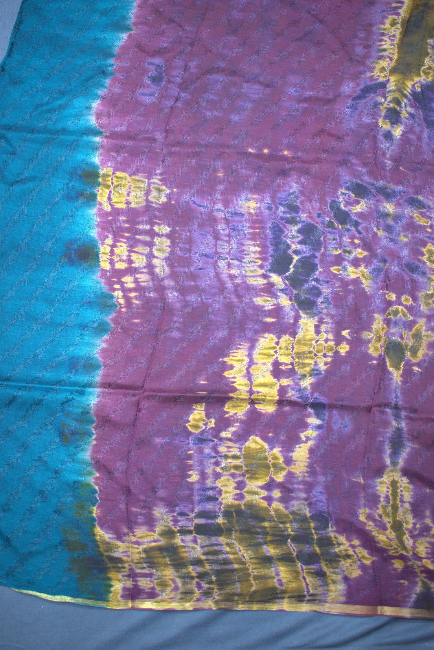 PINE GREEN- GEORGETTE SAREE WITH SHIOBORI TIE & DIE