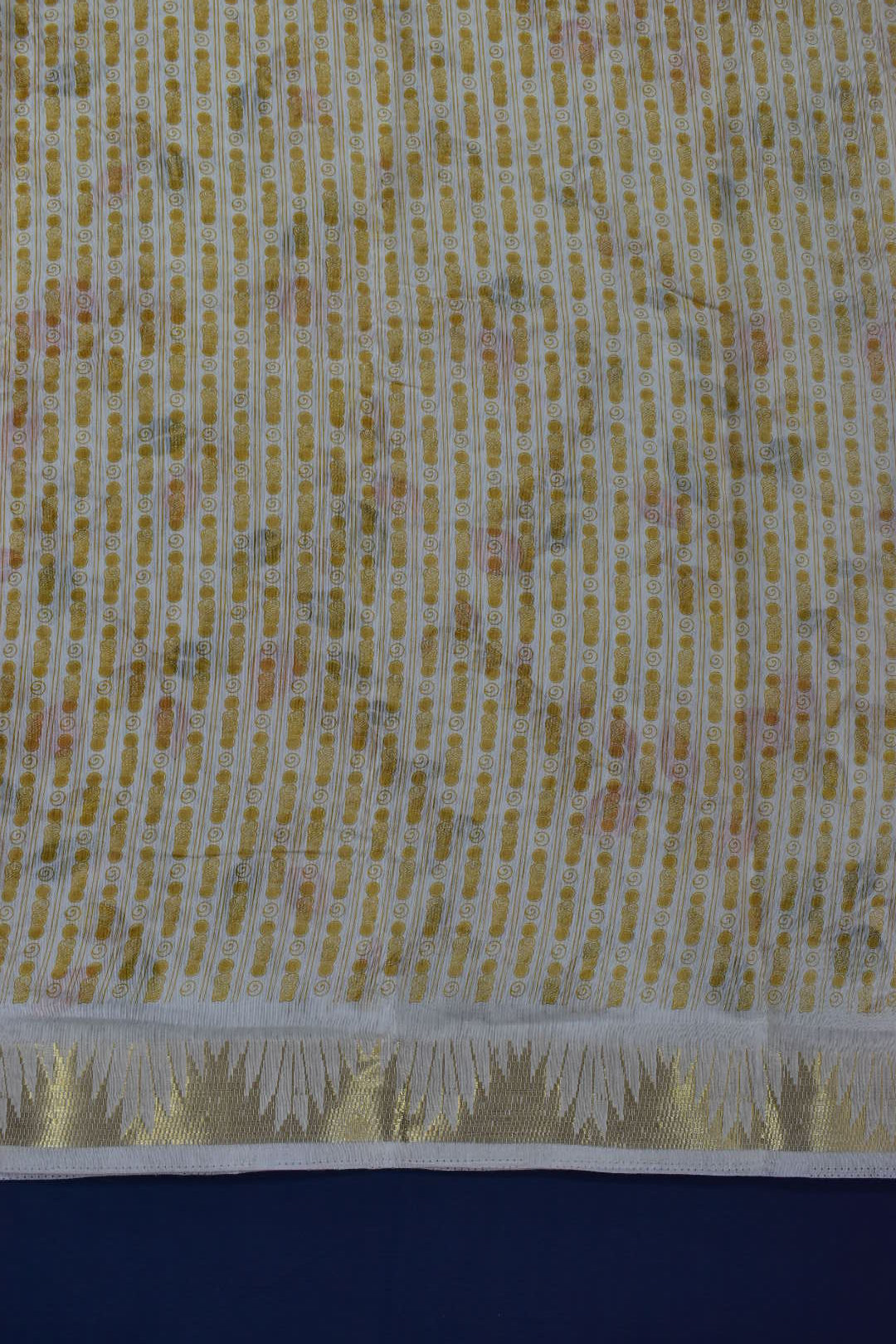 WHITE- LINEN COTTON DIGITAL PRINT SAREE