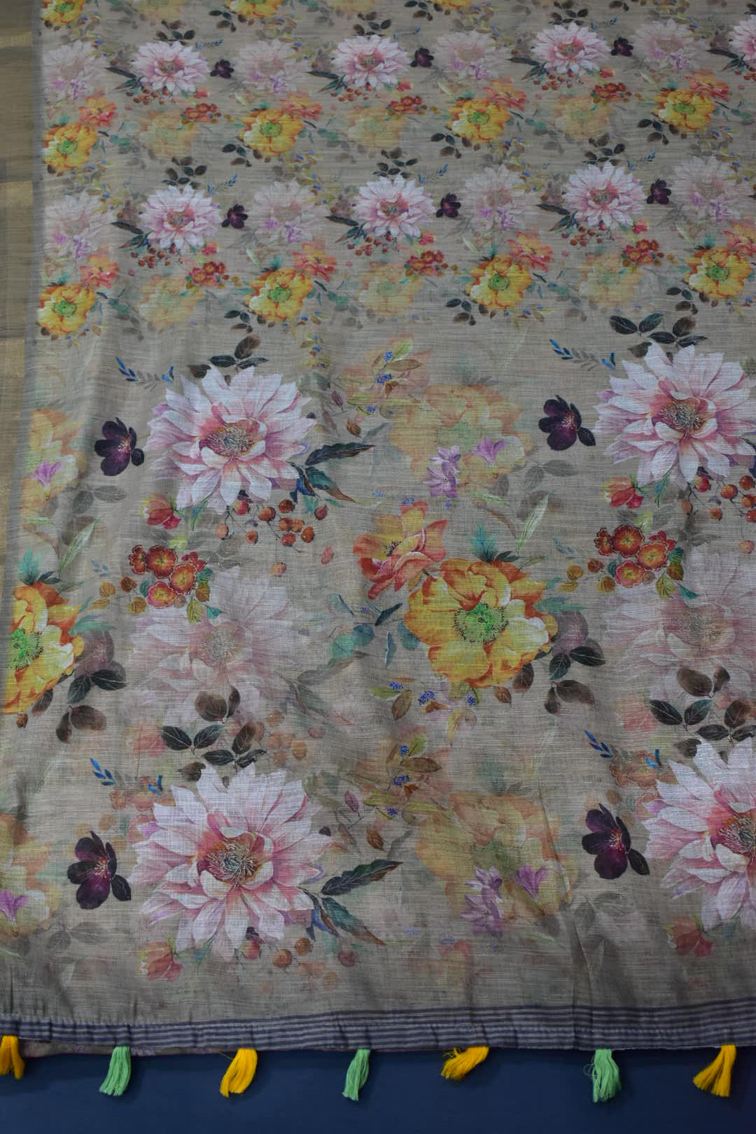 BEIGE- LINEN COTTON FLORAL PRINT SAREE