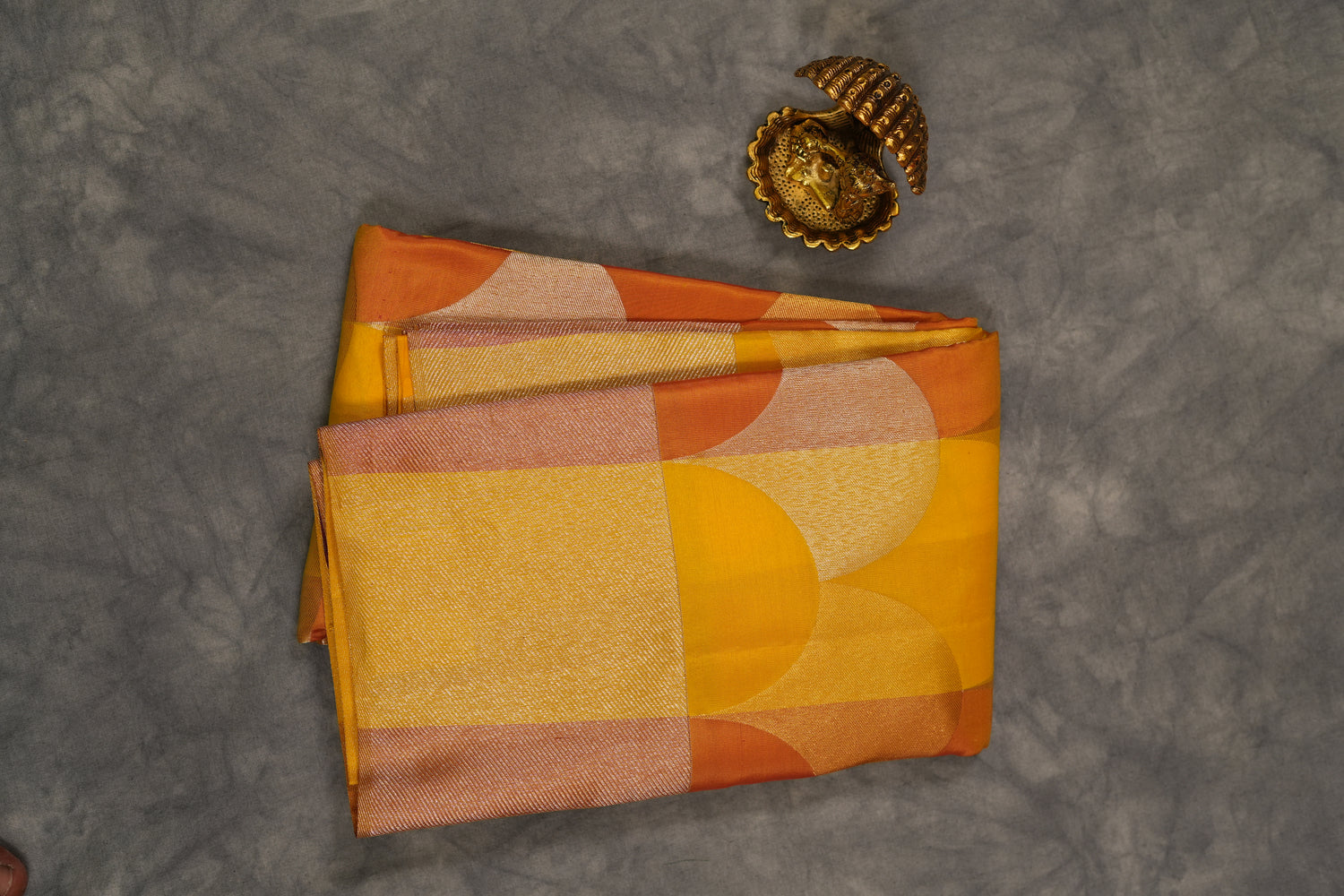 VINTAGE KANJEEVARAM - LEMON YELLOW