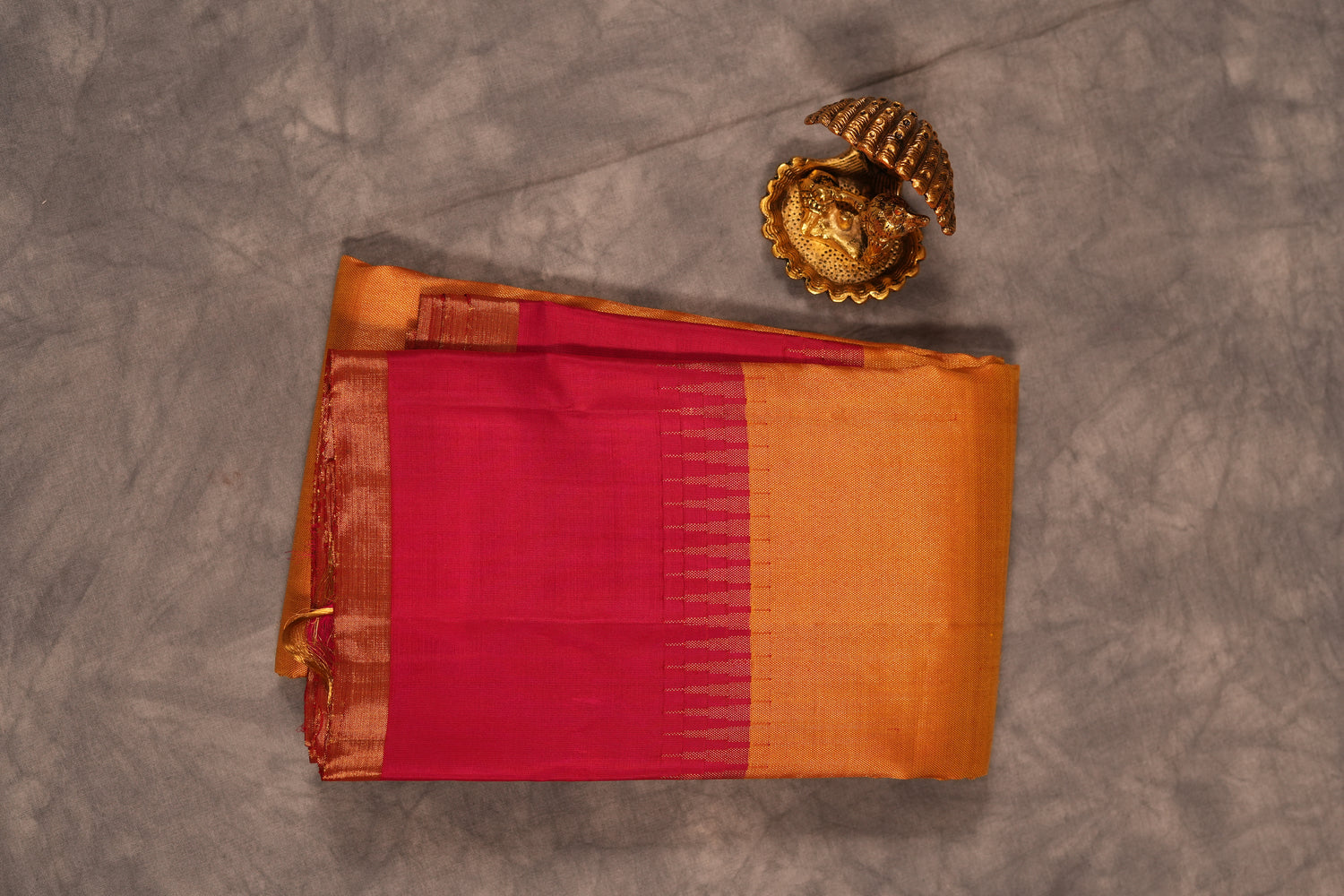 VINTAGE KANJEEVARAM - YELLOW