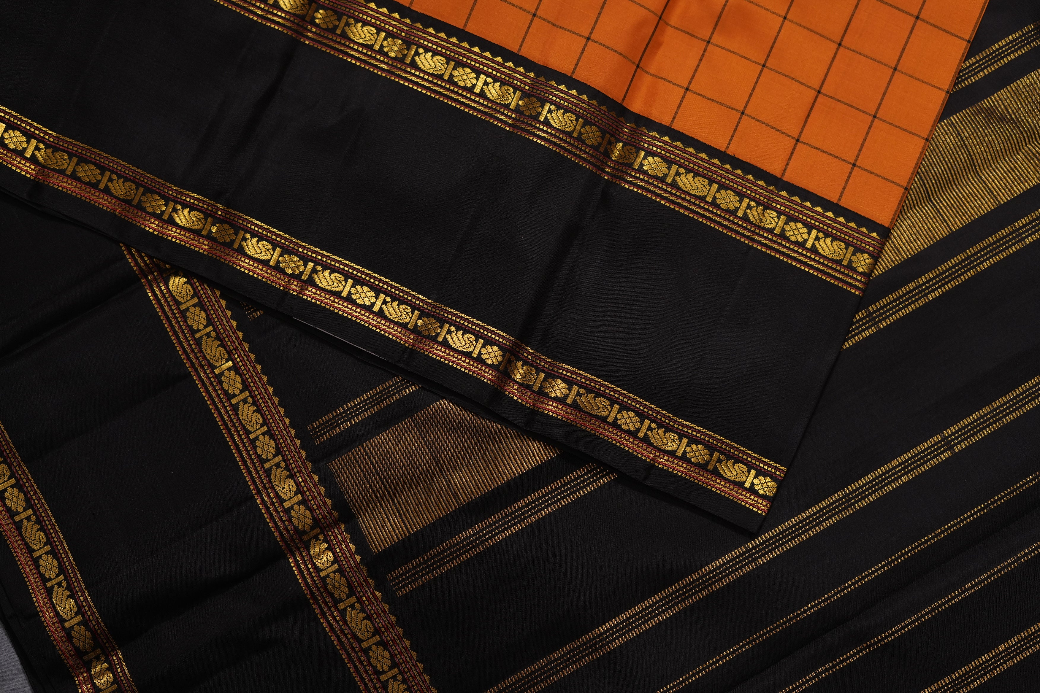 VINTAGE KANJEEVARAM - YELLOW