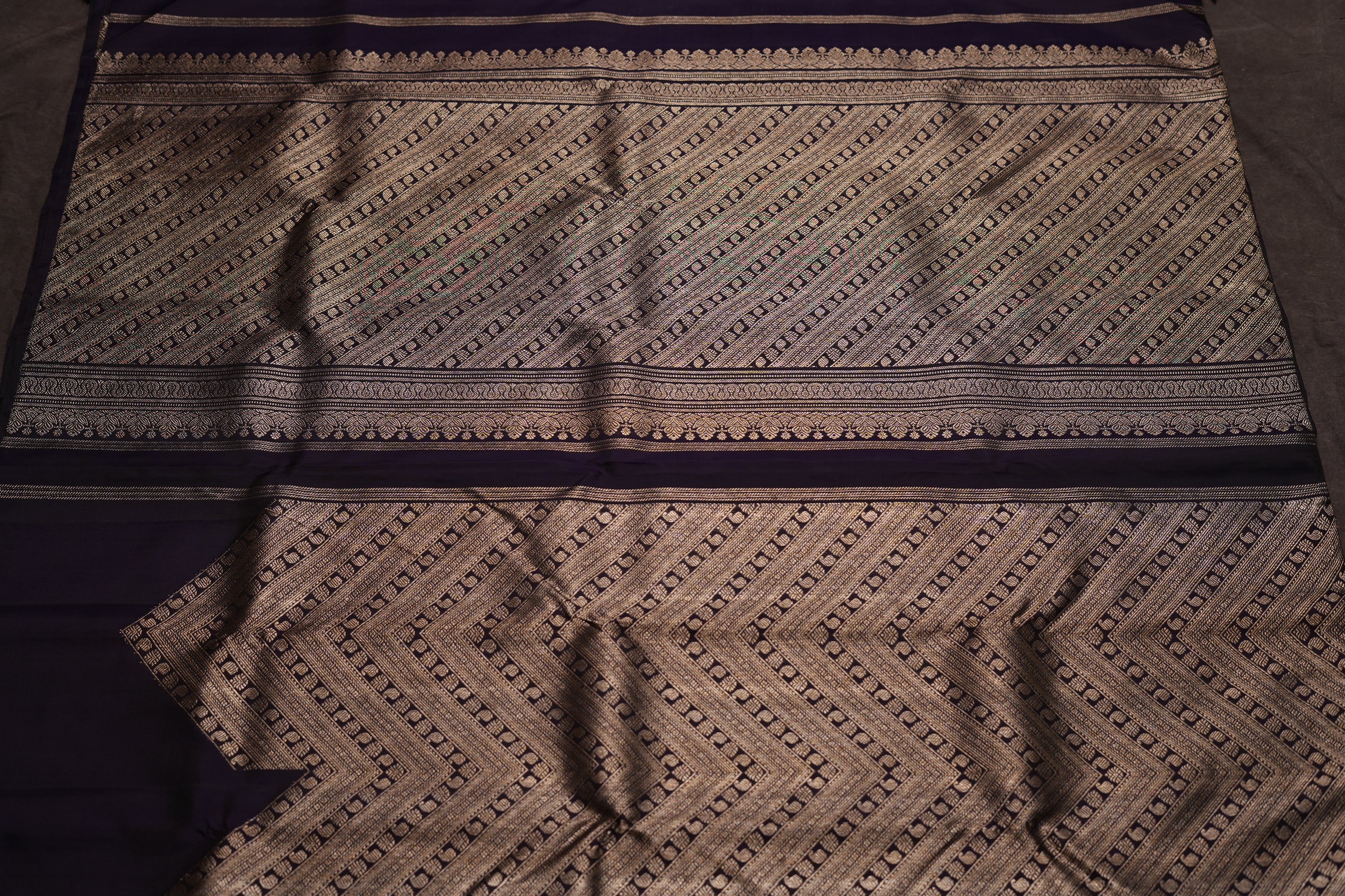 VINTAGE KANJEEVARAM -NAVY BLUE