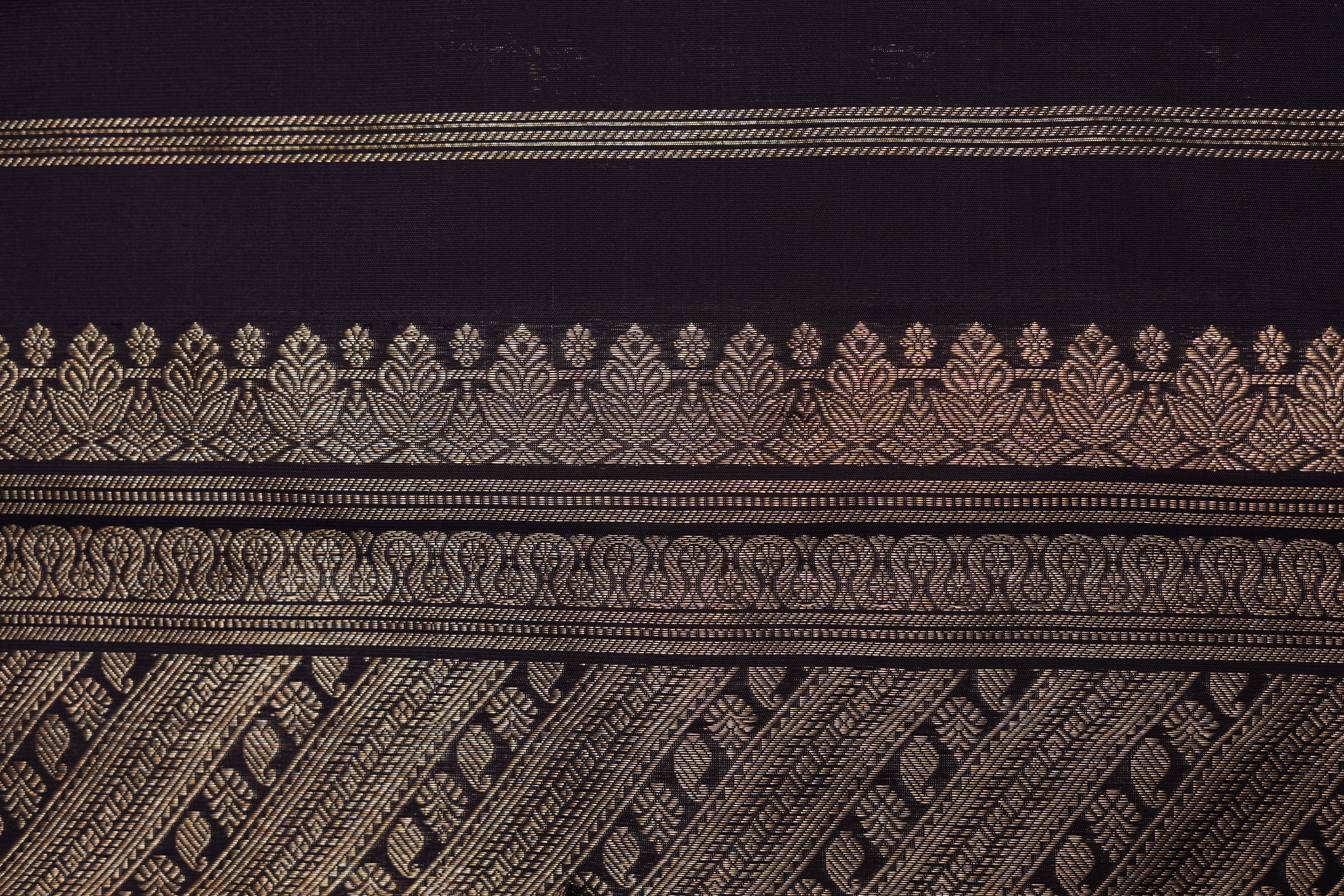 VINTAGE KANJEEVARAM -NAVY BLUE