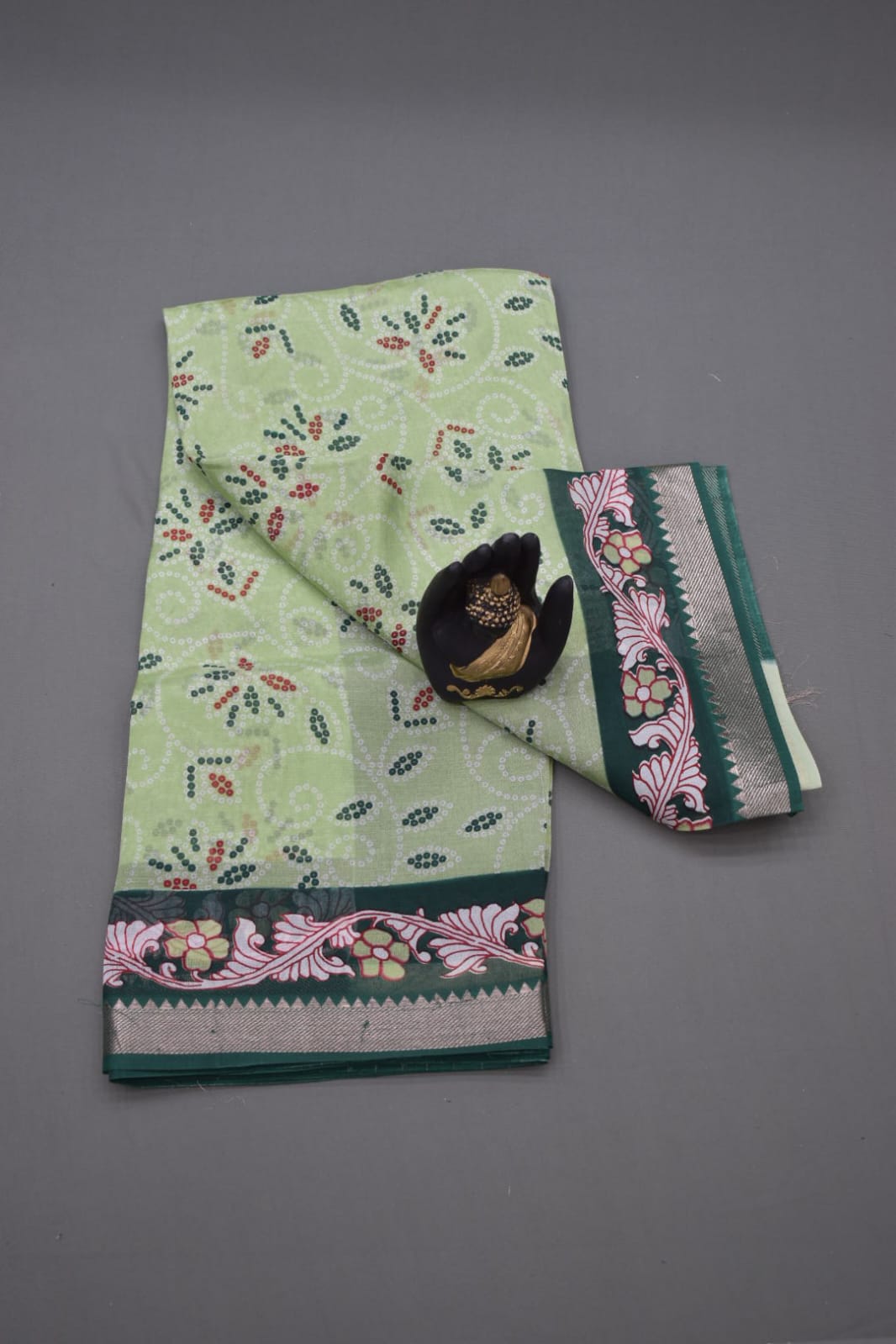 LIGHT PISTA GREEN- MANGALAGIRI SAREE FLORAL PRINT