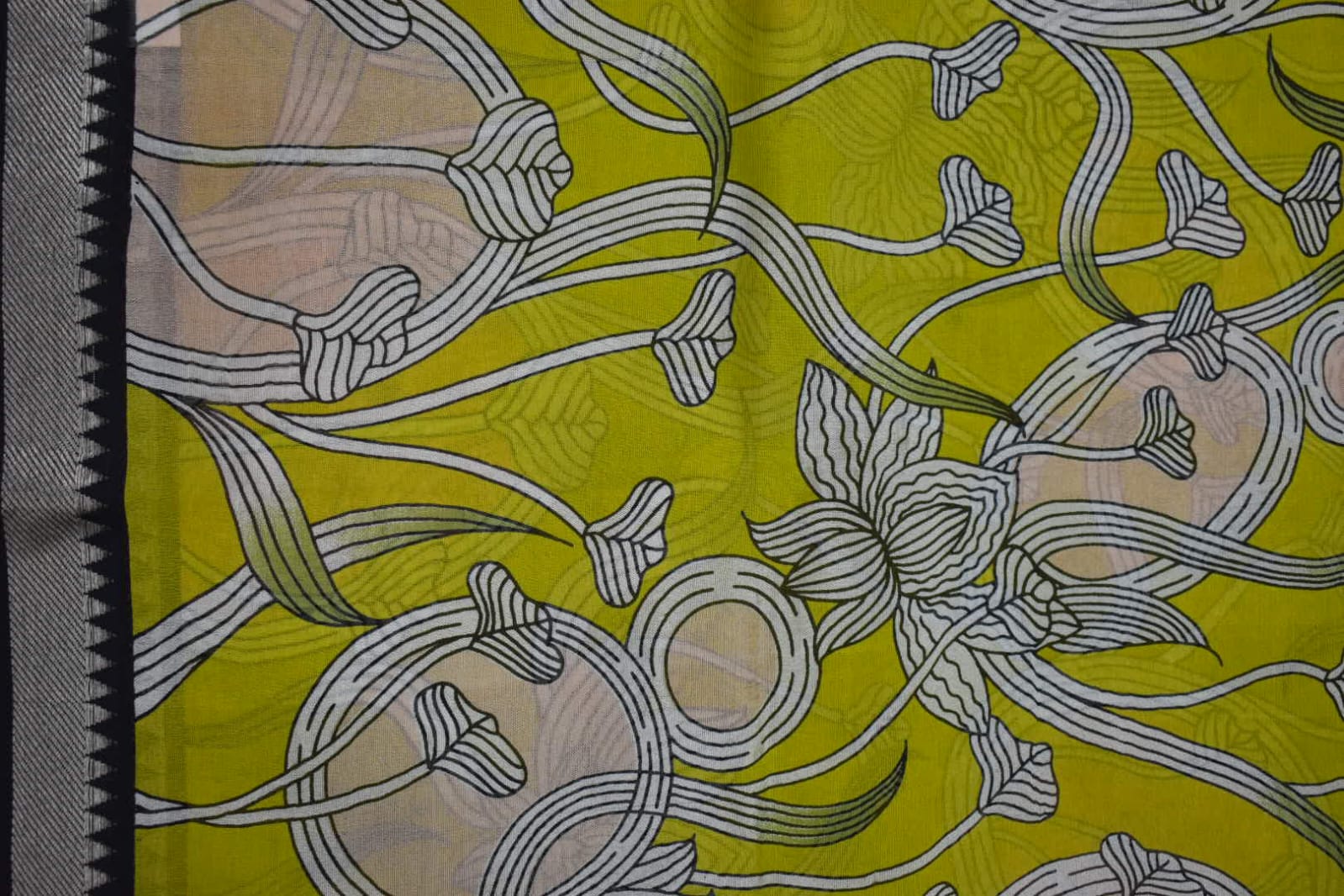 LEMON YELLOW- MANGALAGIRI SAREE FLOWER PRINT