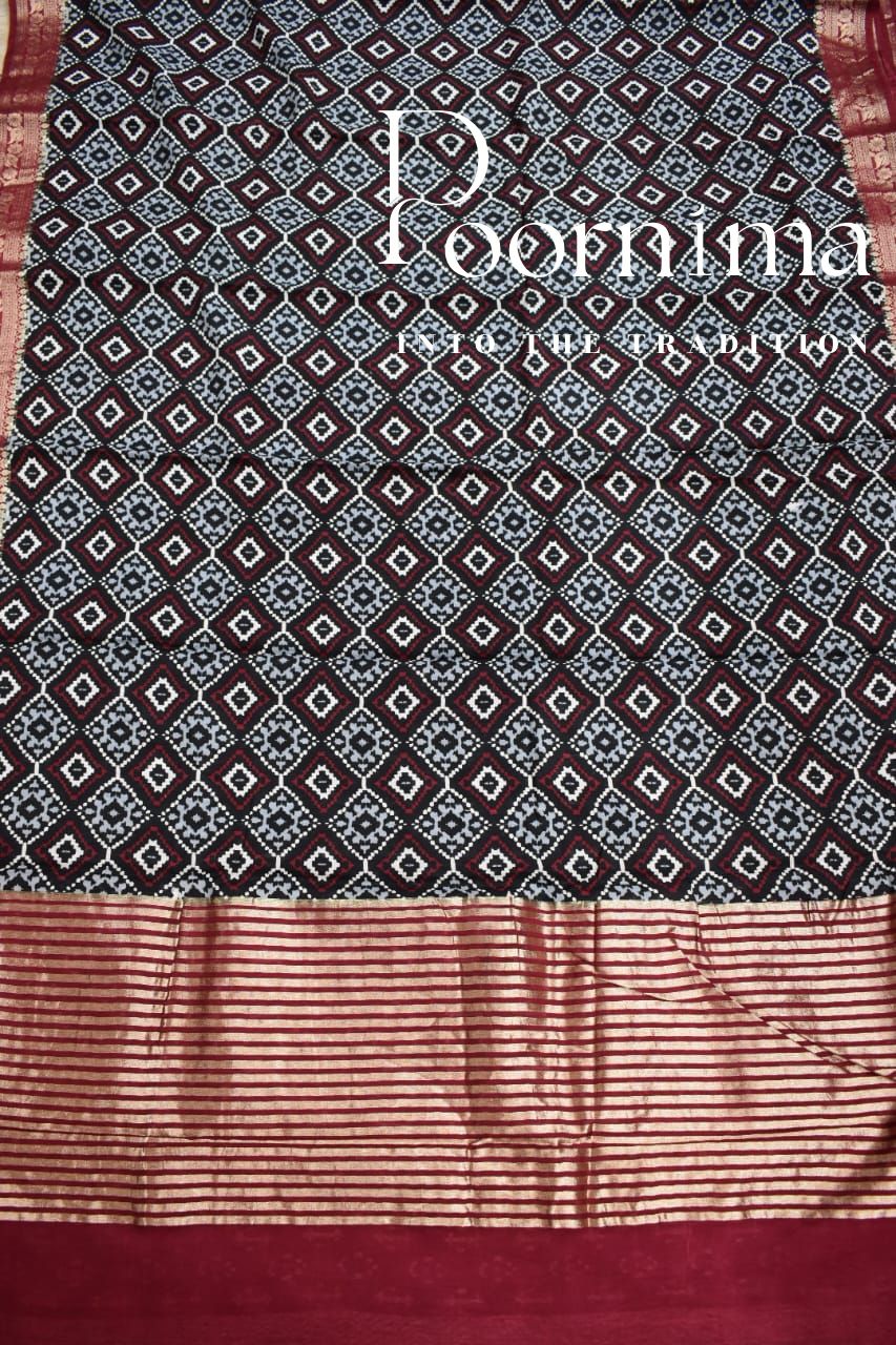 BLACK- FANCY SAREE WITH BLOUSE PIECE