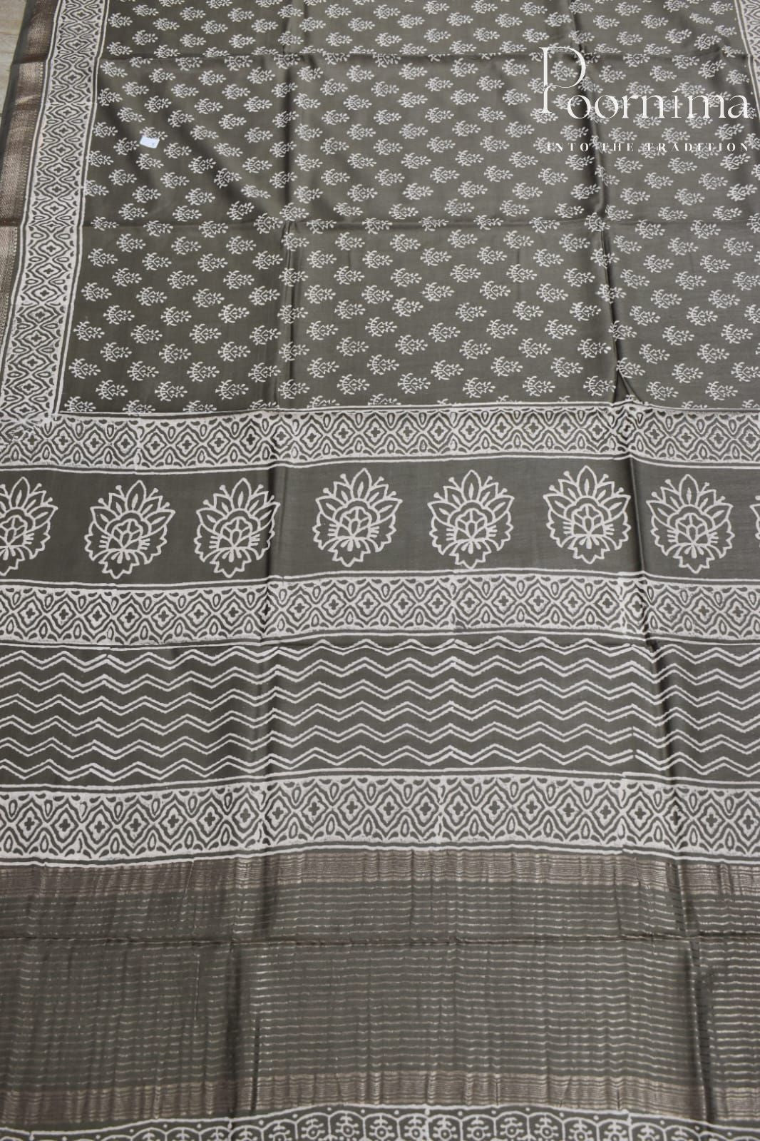 GREY-COTTON SILK SAREE