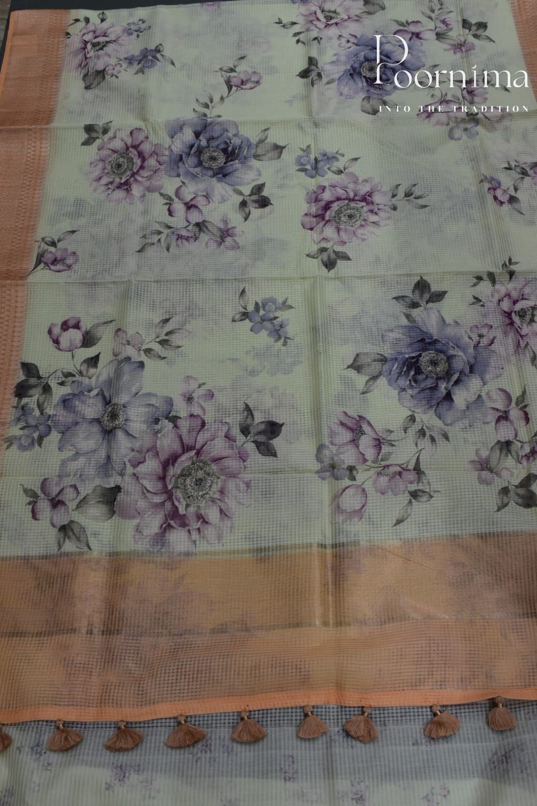 CREAM- BANANA WEAVING SAREE