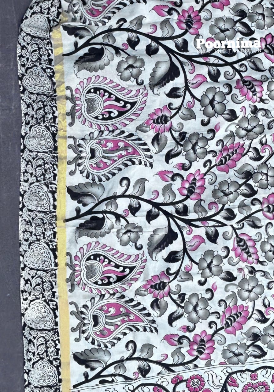 The beautiful saree with pink and black combination with Allover kalamkari Printing