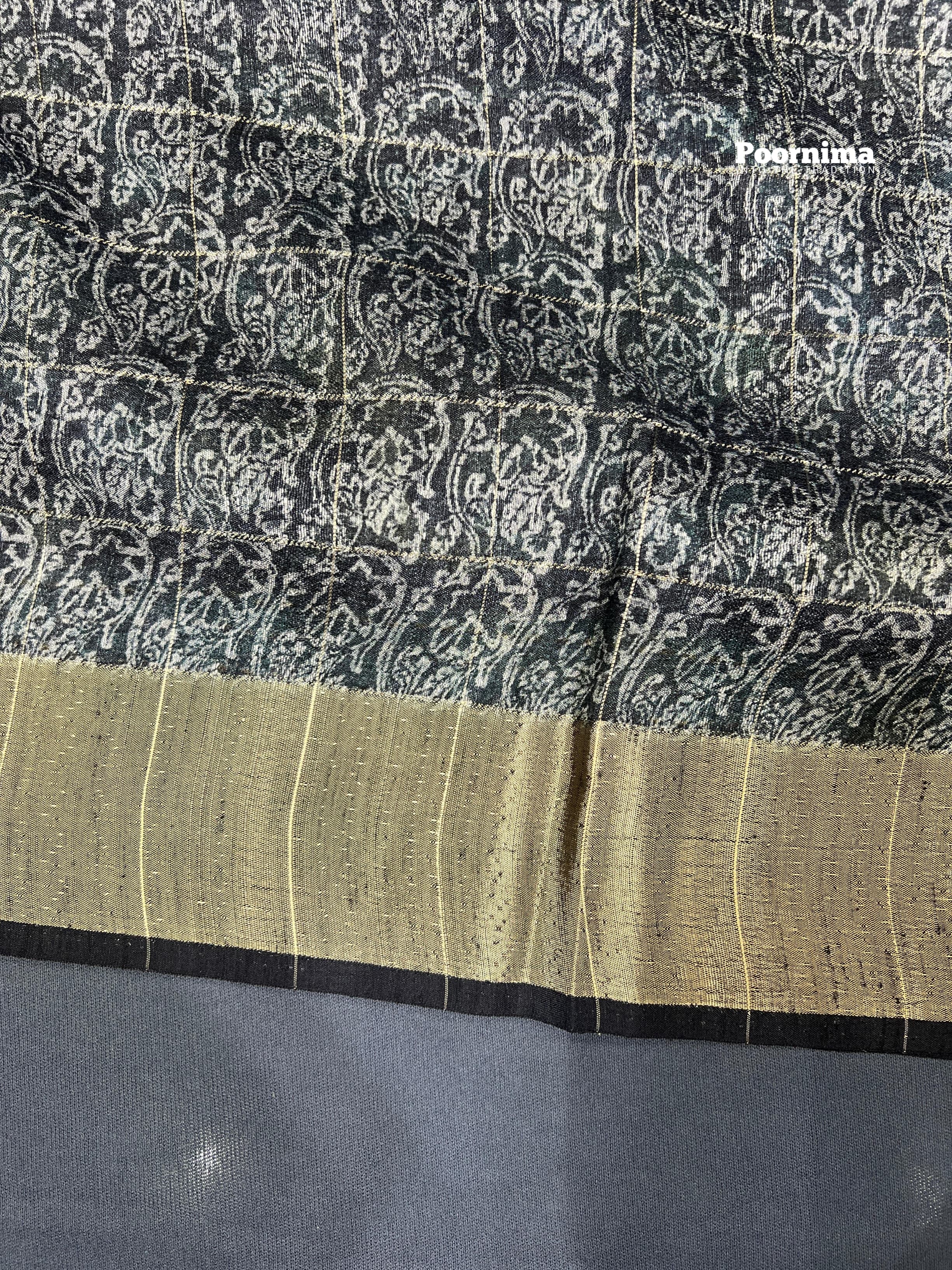 THUSSER SAREE DEFRANT GREEN AND BLUE COMIBINATION