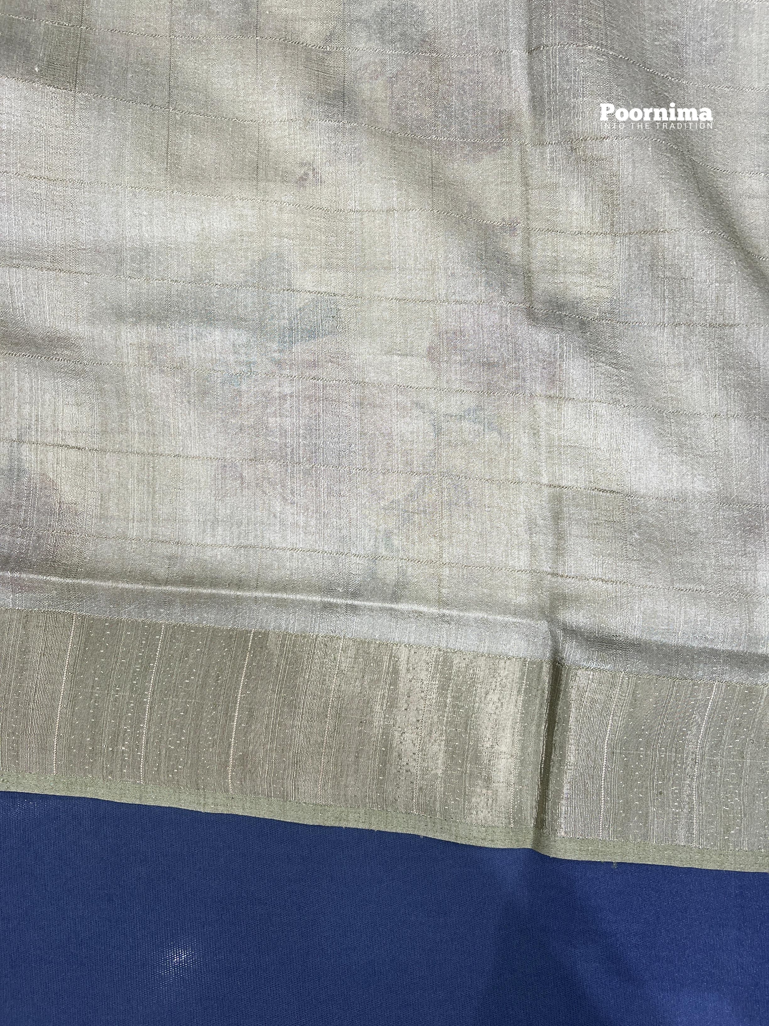 THUUSER WITH YELLOW SHADE WITH CHECKS AND FLOWES DESIGN