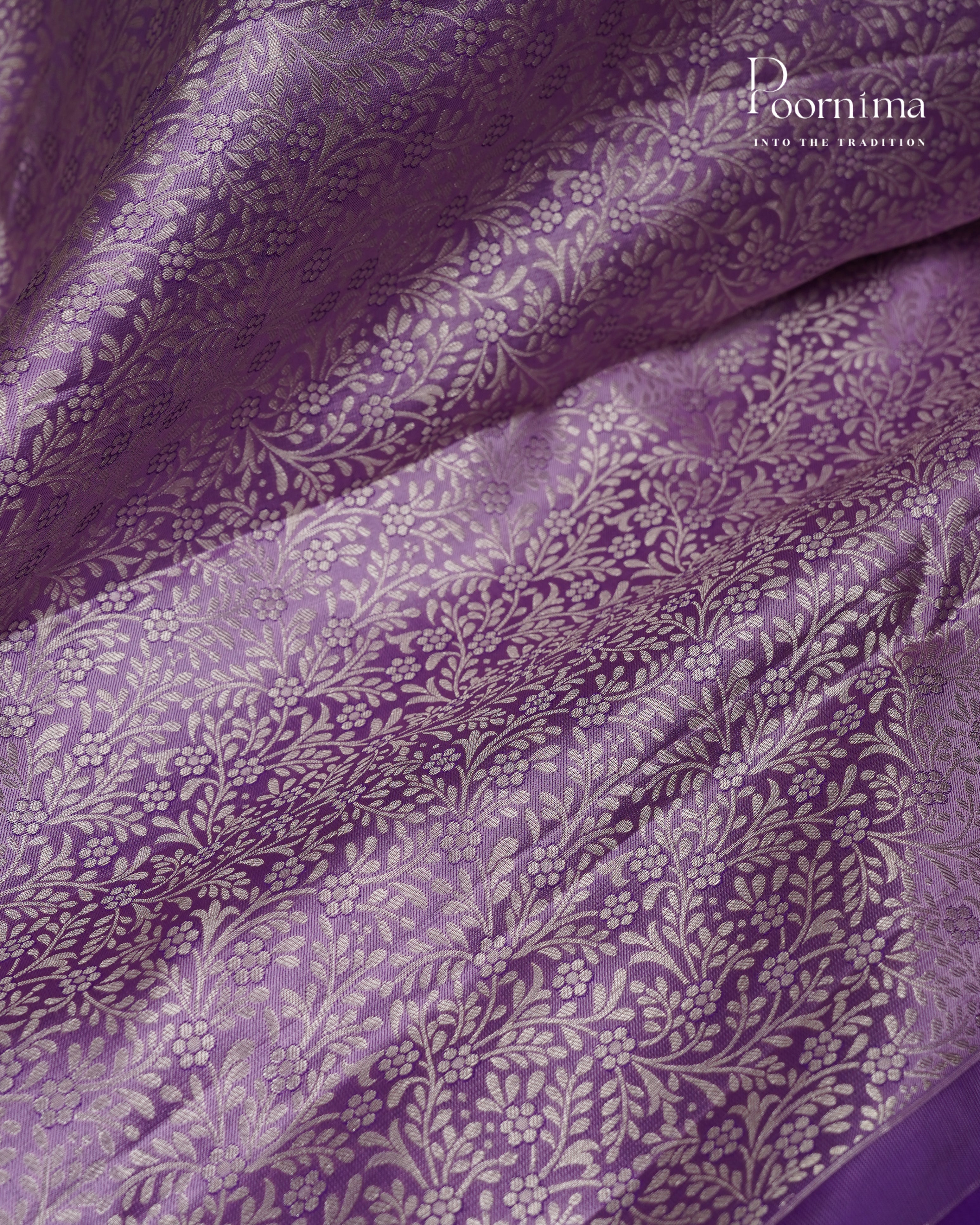 PURE KANJIVARAM SILK SAREE IN LAVENDER AND VIOLET COMBINATION WITH ALLOVER ZARI FLOWER WOVEN