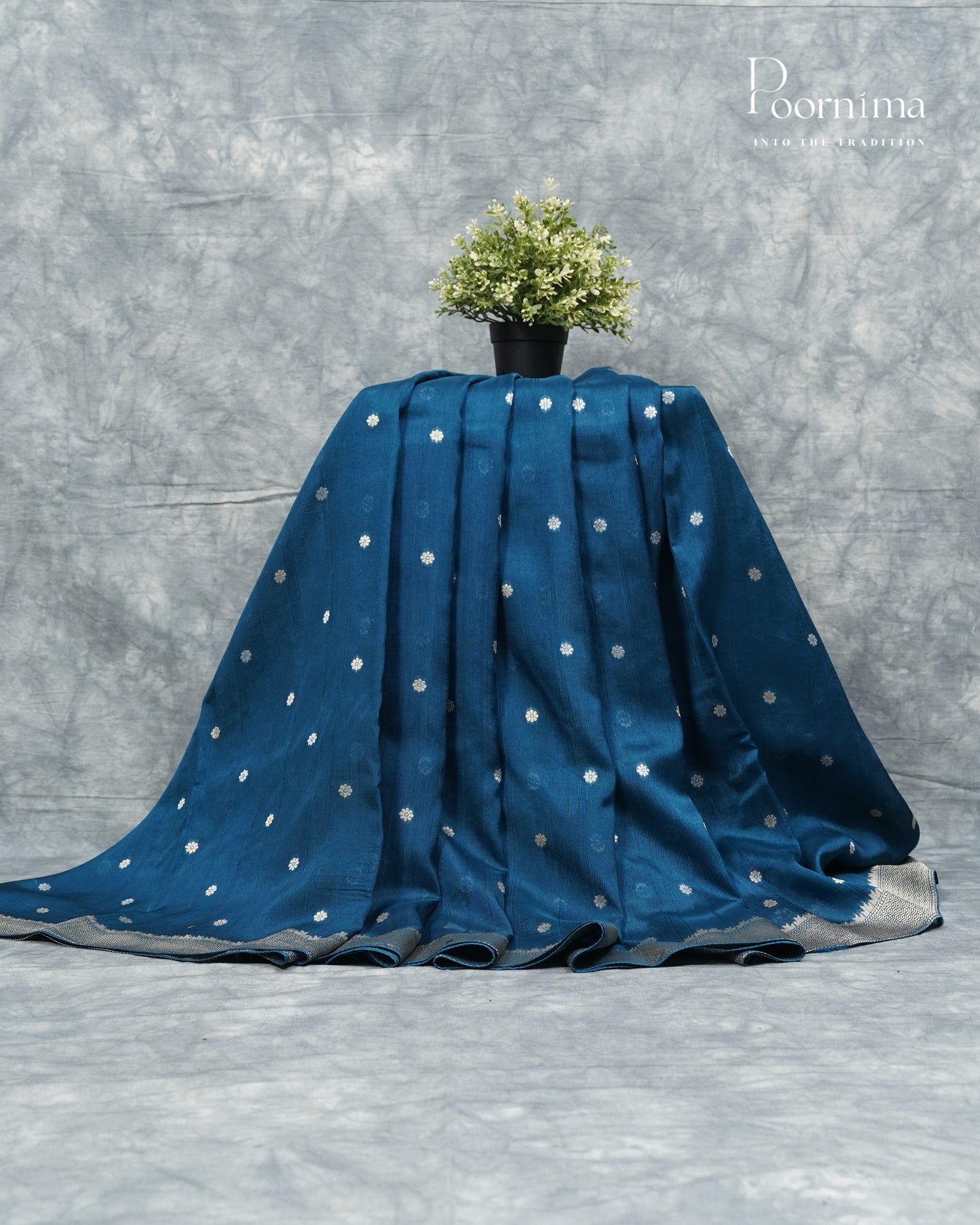 TUSSAR GRORGETTE SAREE WITH MEENAKARI PALLU IN BLUE COLOUR