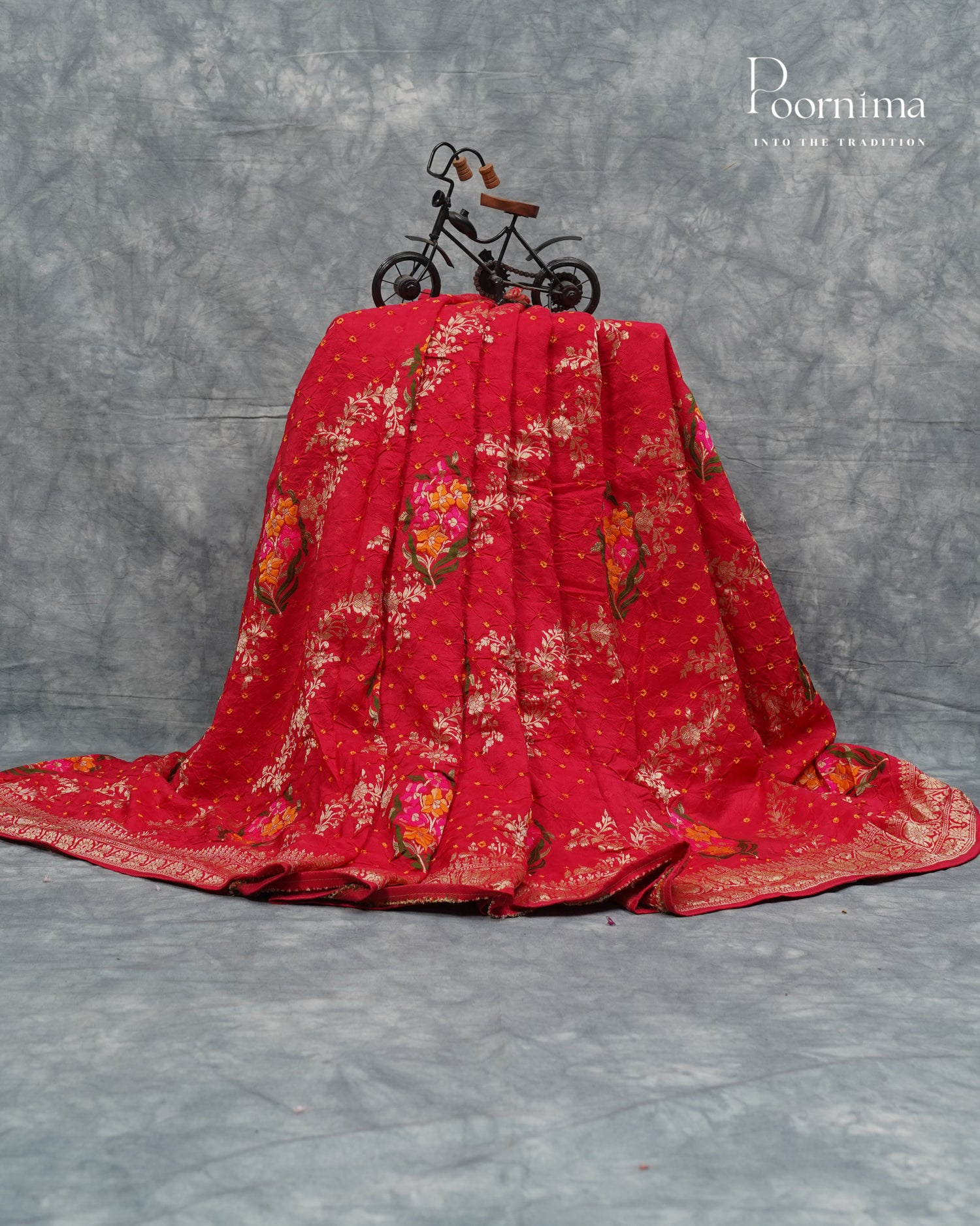 Tussar Georgette Sraee Pink combination with zari woven all over