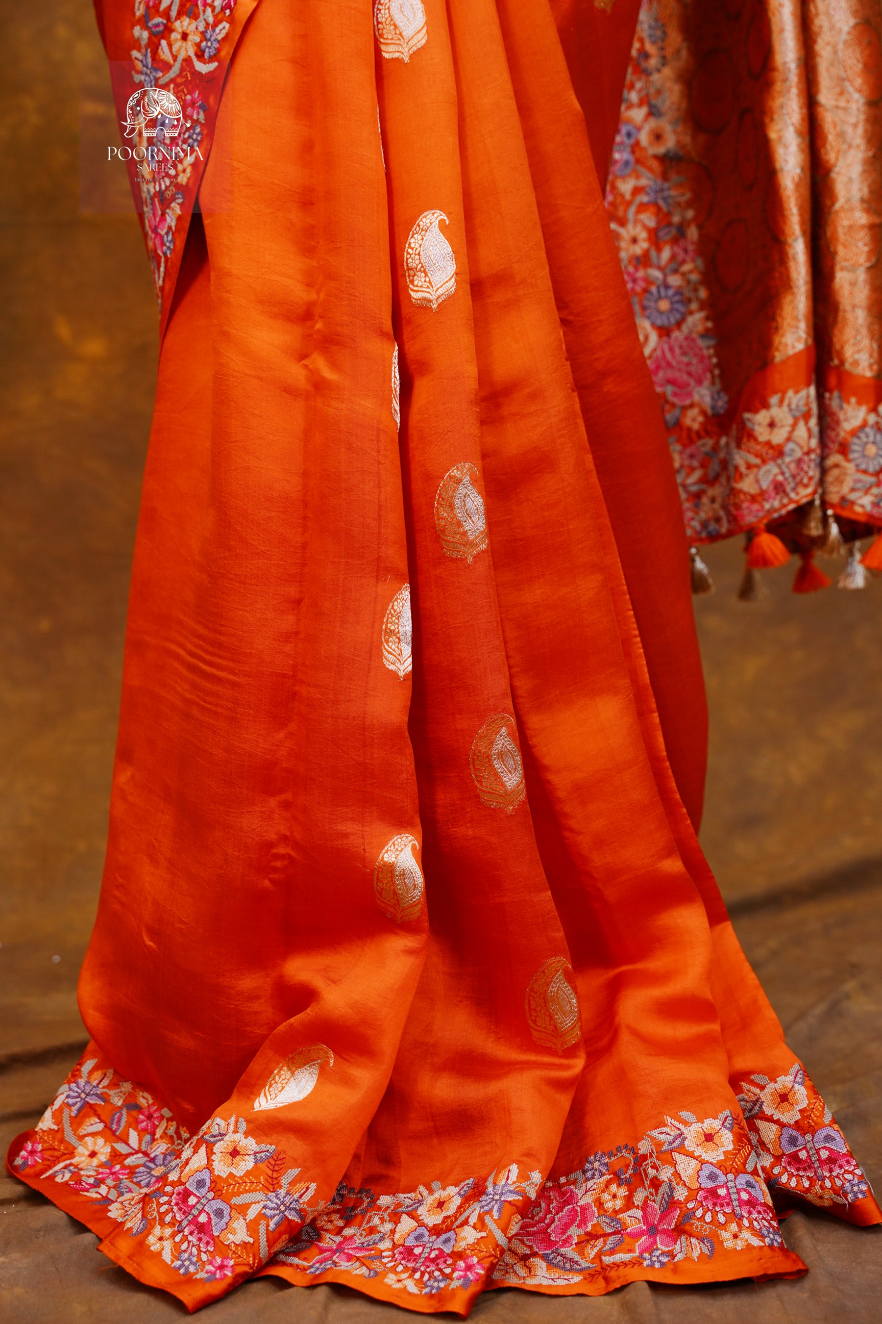 BANARASI PATTU WITH PETIT POINT WORK SAREE - ORANGE