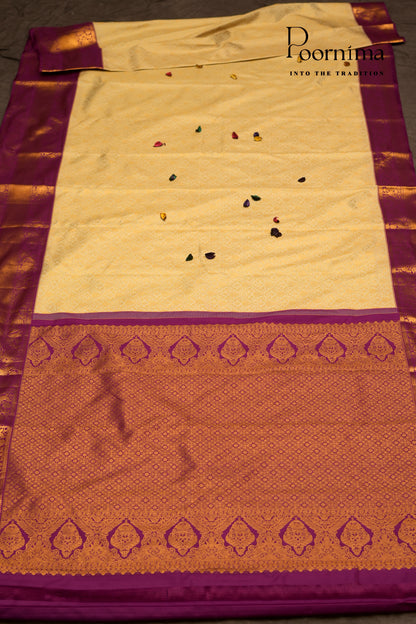 VINTAGE KANJEEVARAM-HALF WHITE