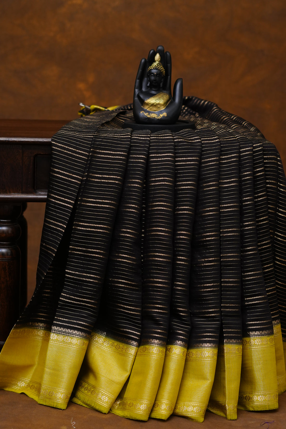SEMI MYSORE CRAPE SAREE-BLACK