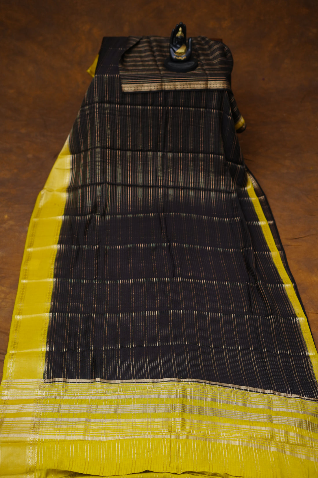 SEMI MYSORE CRAPE SAREE-BLACK