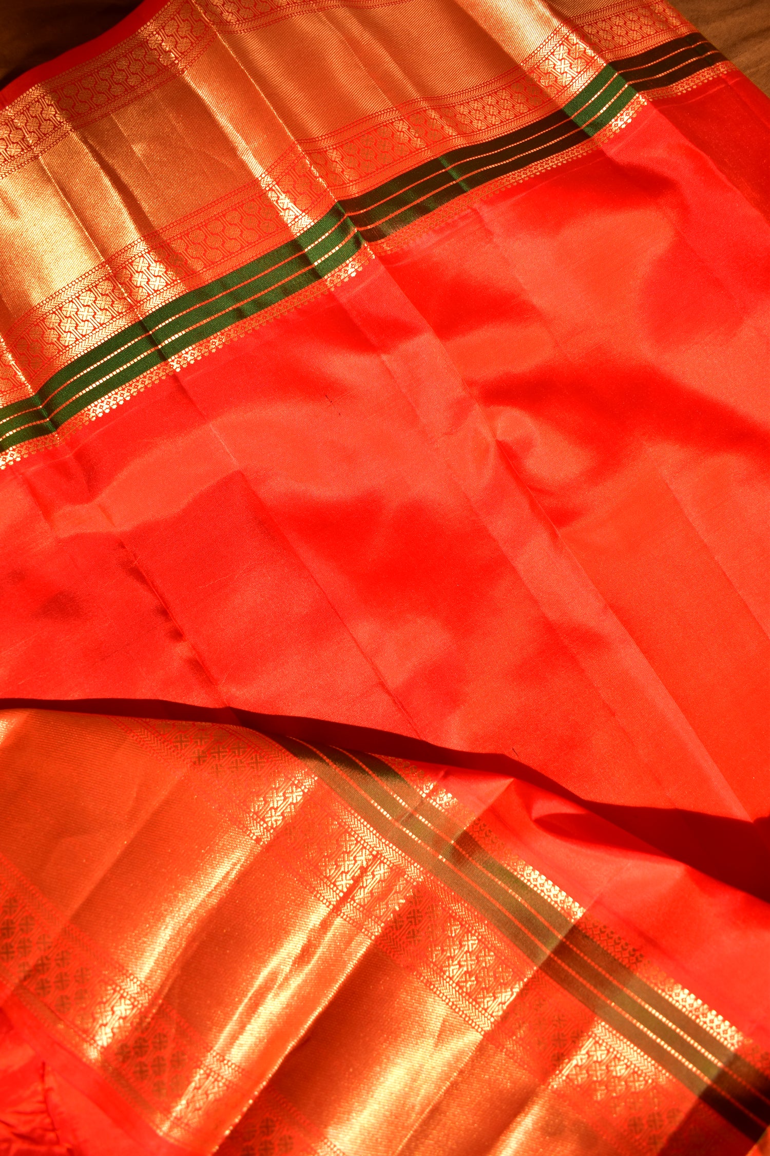 PURE VINTAGE KANCHI PATTU SAREE - KADHAMBARI SILKS