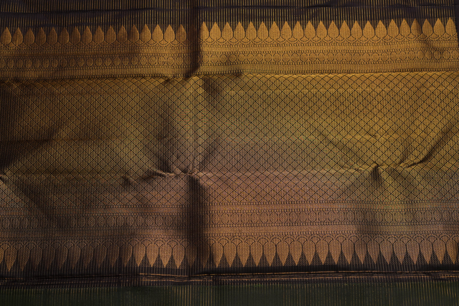 VINTAGE KANJEEVARAM - PARROT GREEN