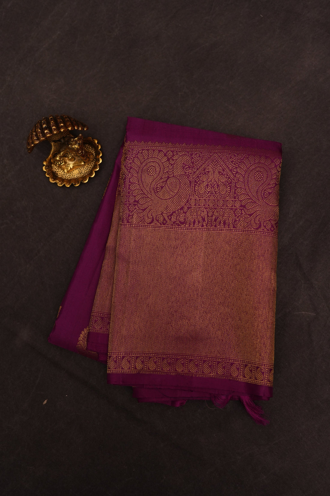 VINTAGE KANJEEVARAM - DARK MAGENTA