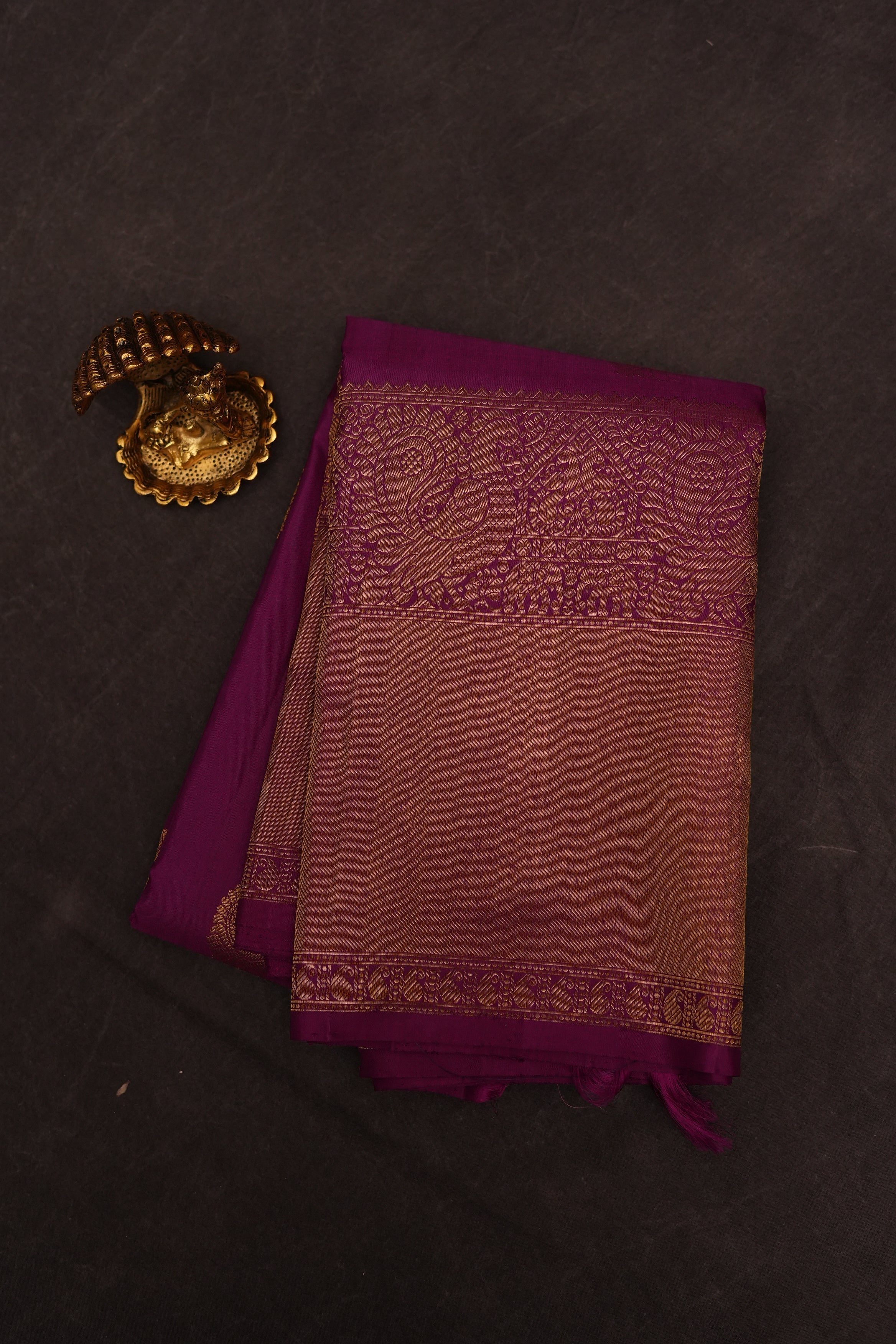 VINTAGE KANJEEVARAM - DARK MAGENTA