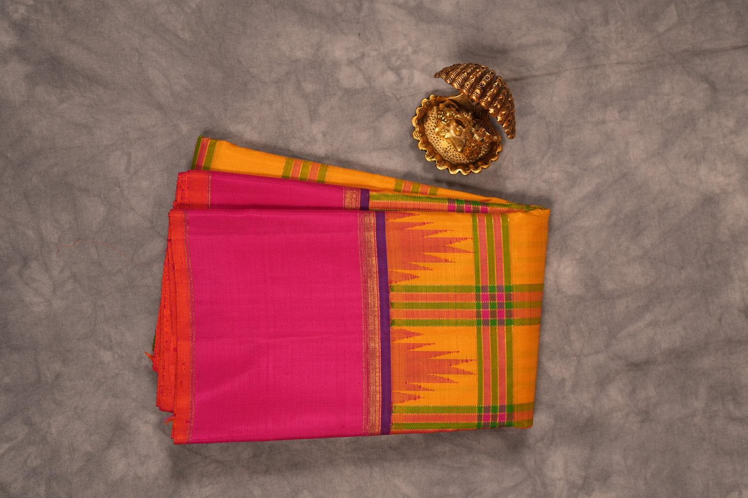 VINTAGE KANJEEVARAM - YELLOW