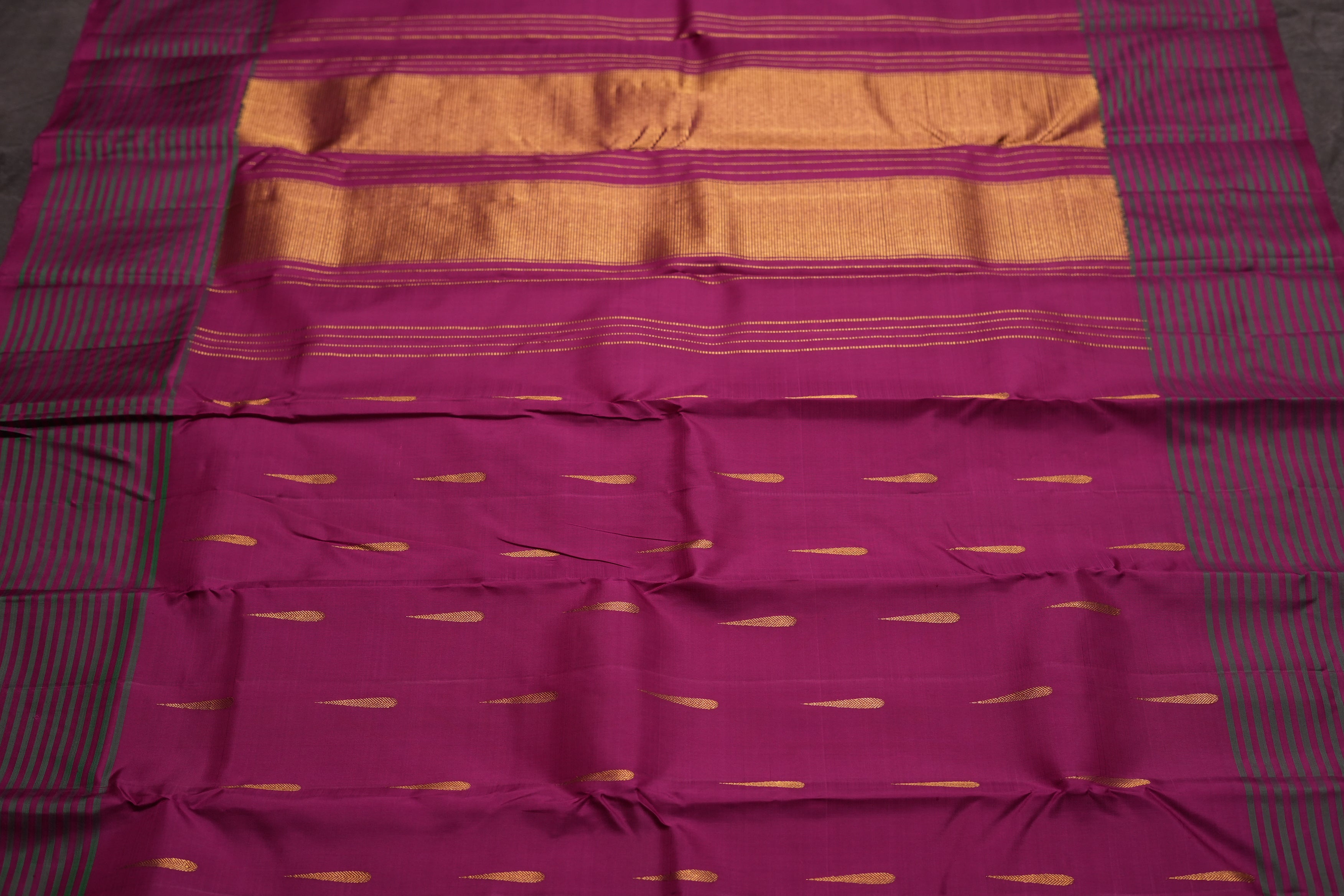 VINTAGE KANJEEVARAM - MAGENTA PINK
