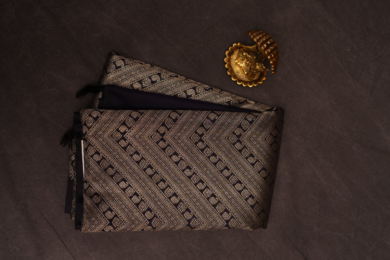 VINTAGE KANJEEVARAM -NAVY BLUE