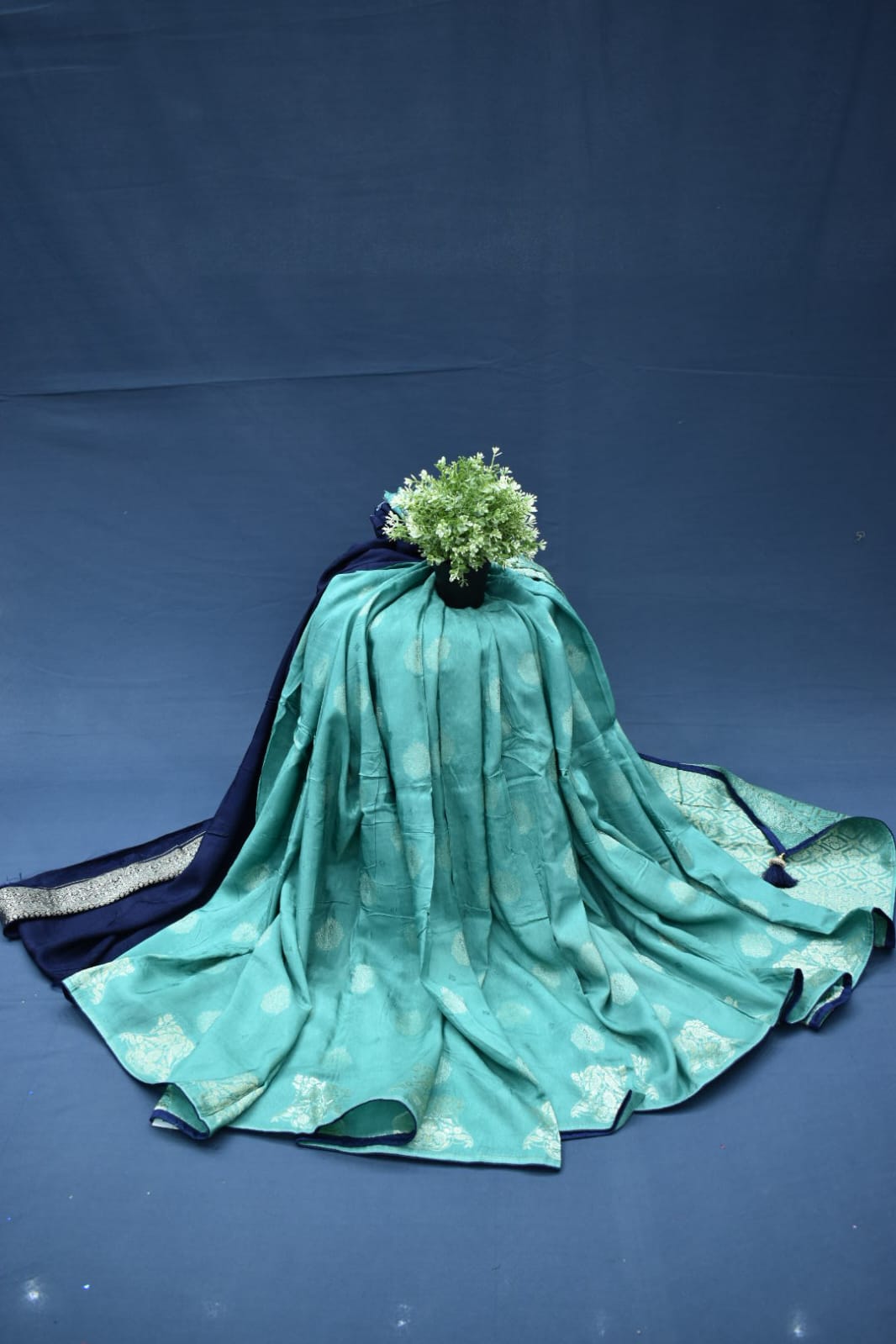 LIGHT SEA GREEN&amp; NAVY BLUE- MONA SILK SAREE