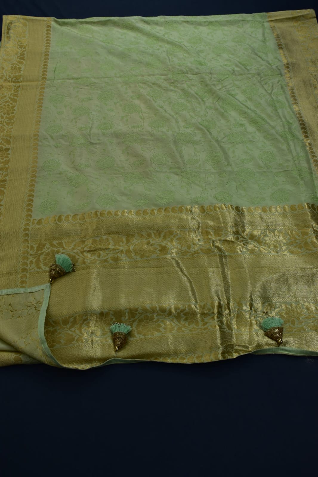 PISTA GREEN&amp; GOLD- MONA SILK SAREE
