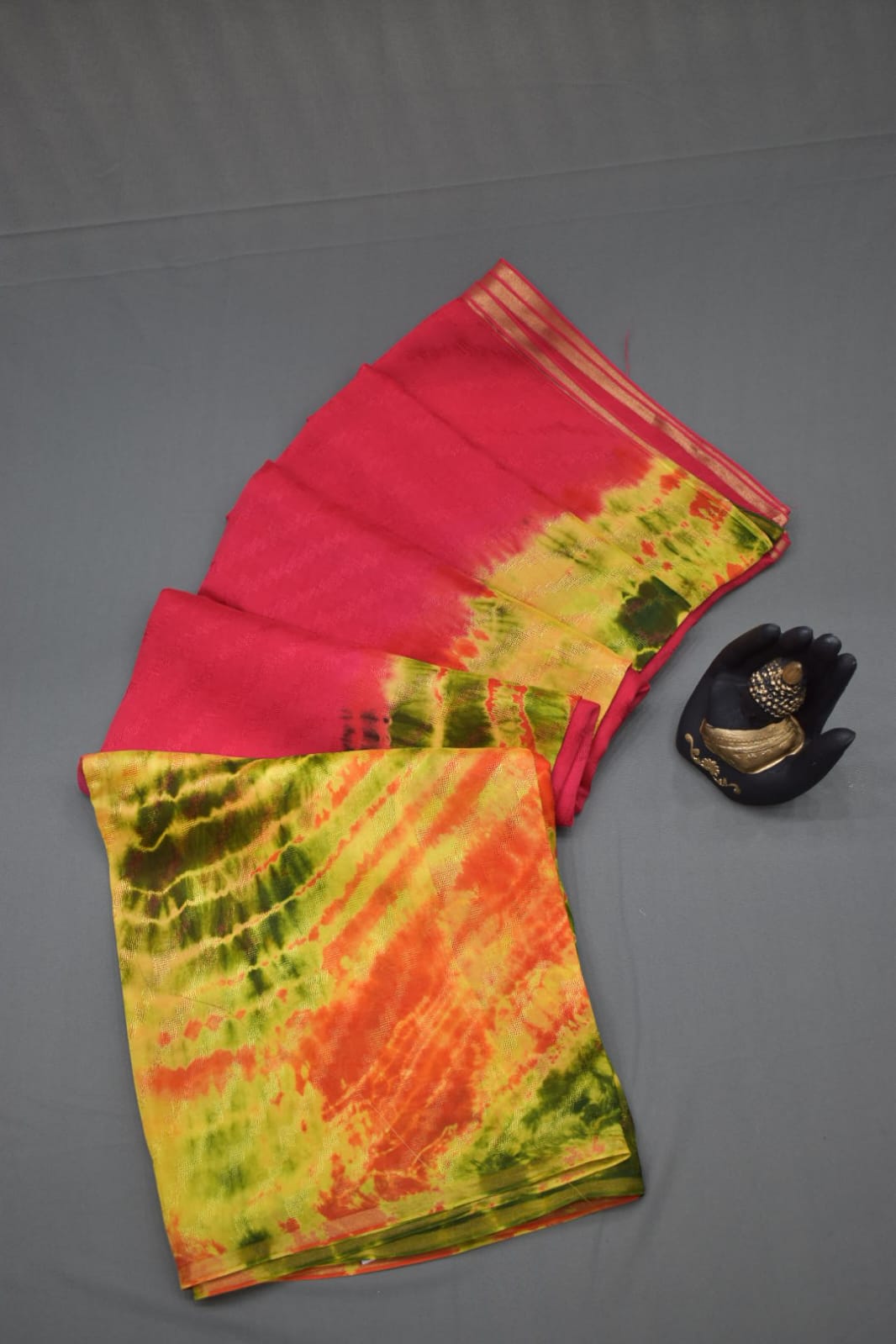 RED- GEORGETTE SAREER WITH SHIOBORI TIE &amp; DIE