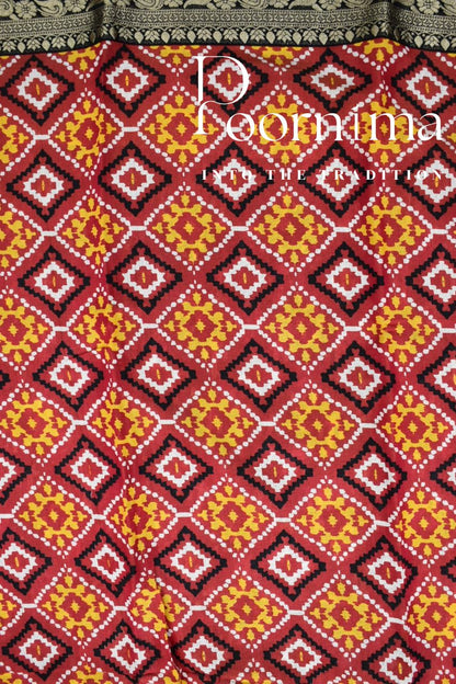 RED- FANCY SAREE WITH BLOUSE PIECE