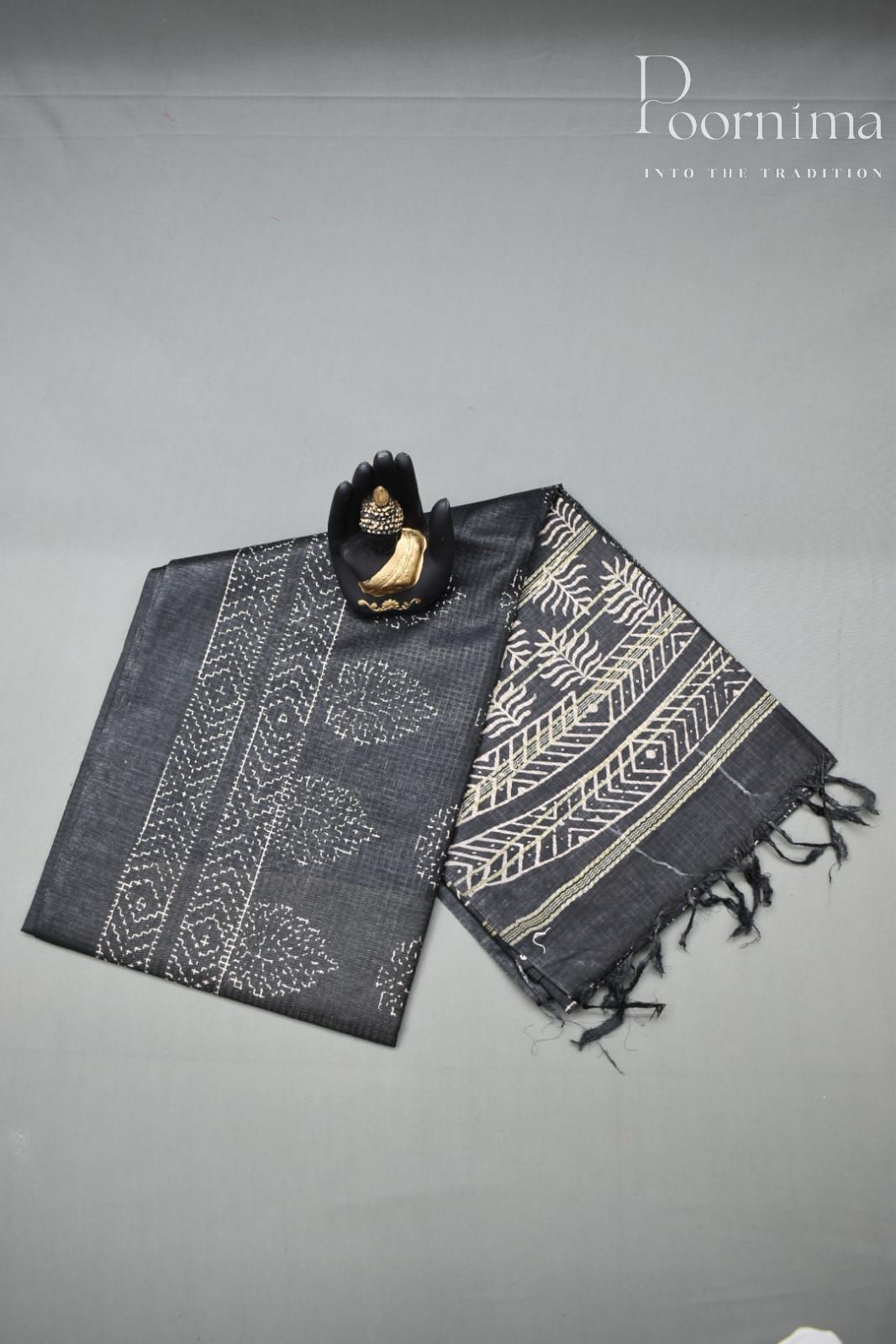 BLACK&amp; CREAM-BAGALPUR CHECKS SAREE