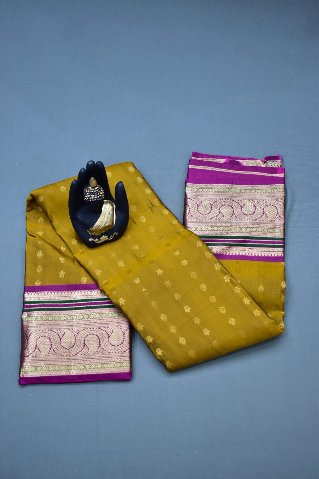 MEHANDI GREEN- PURE KANJEEVARAM ARNI SILK SAREE
