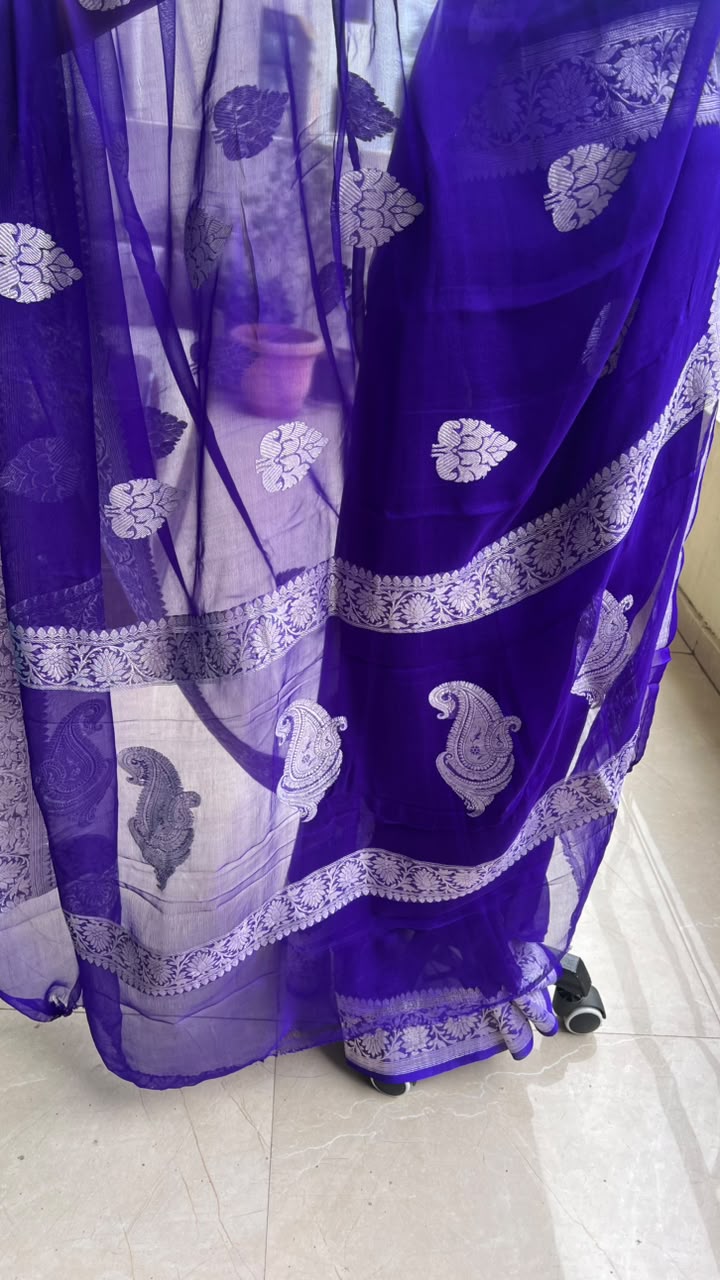 PURE GEORGETTE SAREE