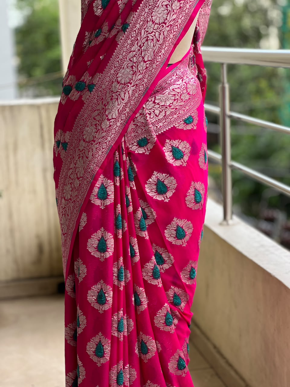 PURE BENARAS GEORGETTE SAREE