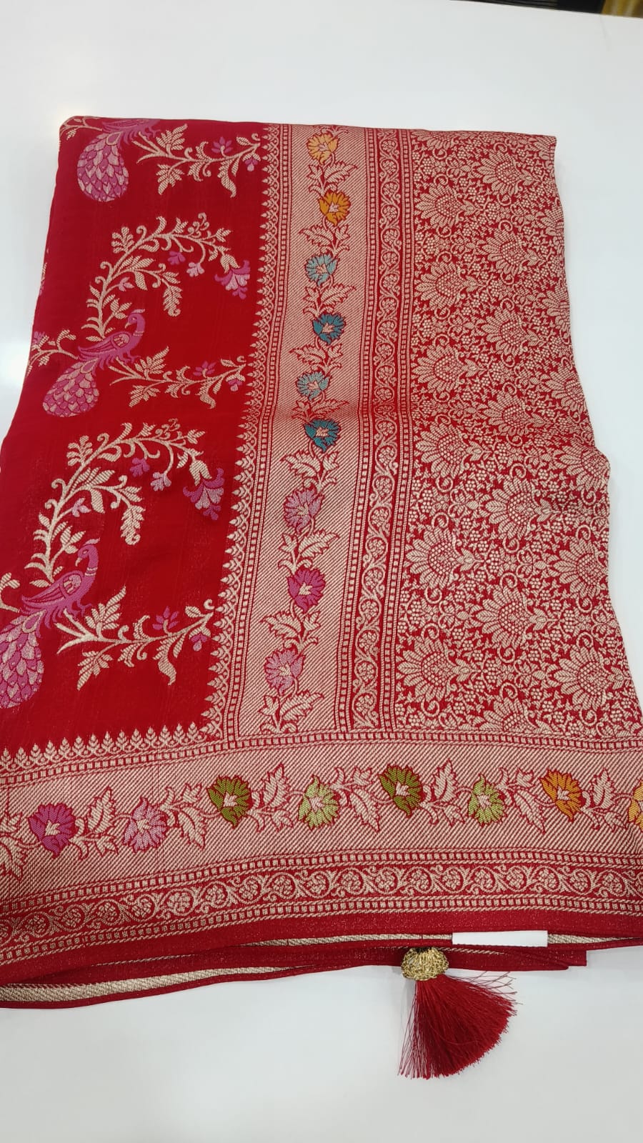 ZUTE GEORGETTE SAREE