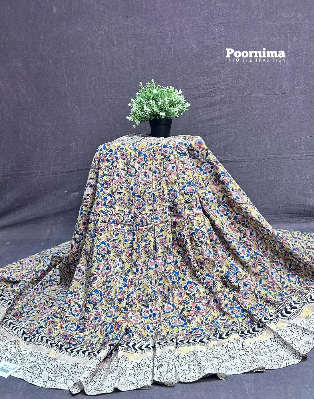 GAKI SILK LIGHT YELLOW AND LIGHT RED WITH KALAMAKARI PRINTS KADDI BORDER