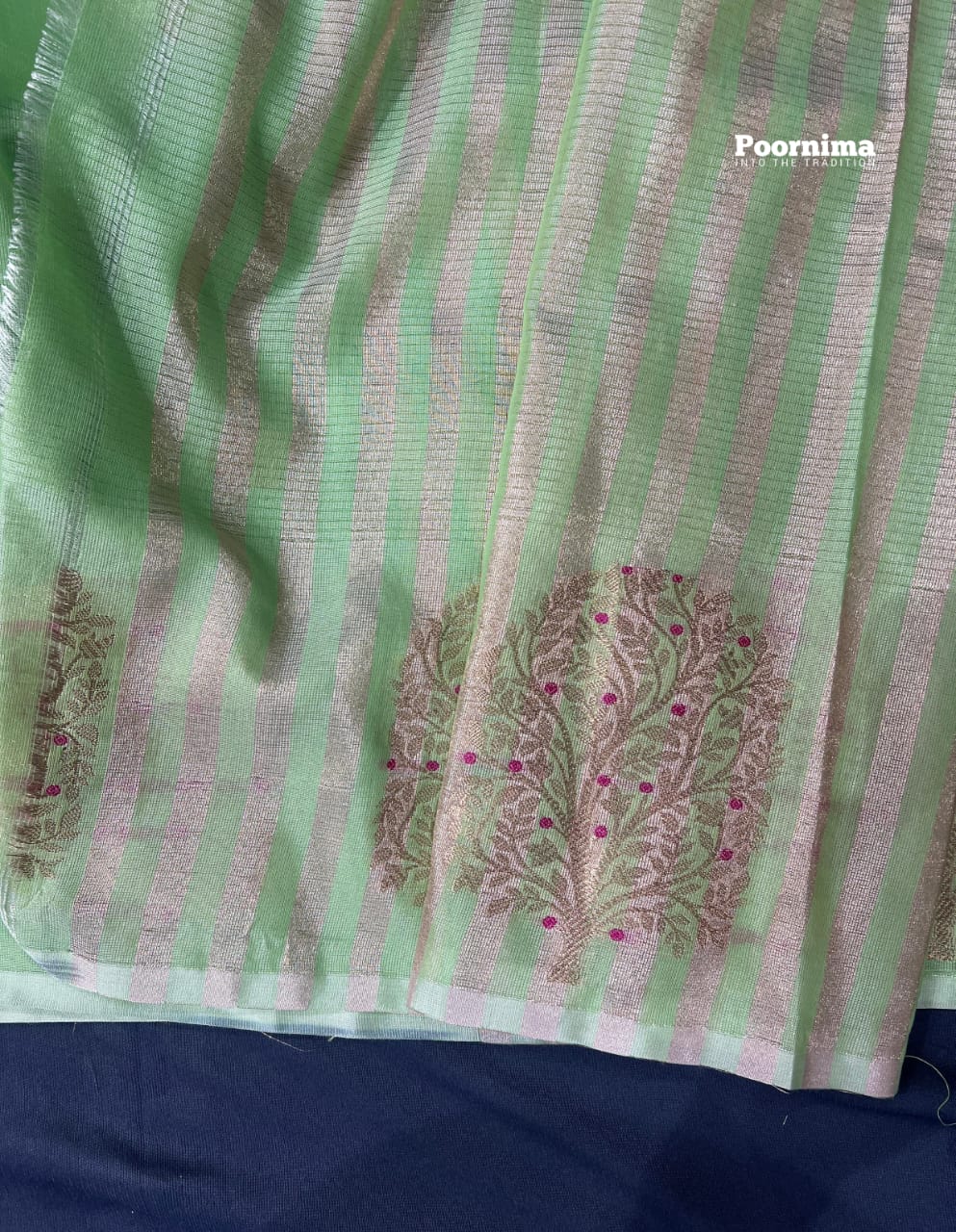PISTHA GREEN AND BORDER WITH MINAKARI ALL OVER D=SAREE SMALL BUTTA S