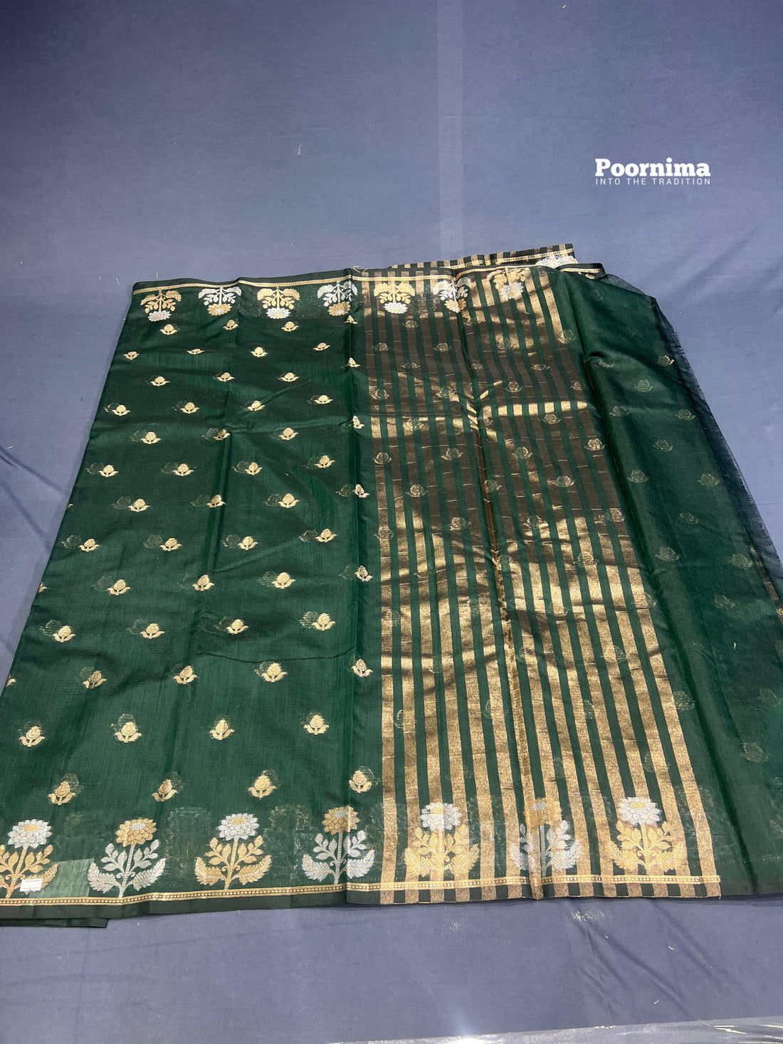 DARK GREEN COTON SILK AND ALOOVER GOLD BUTES