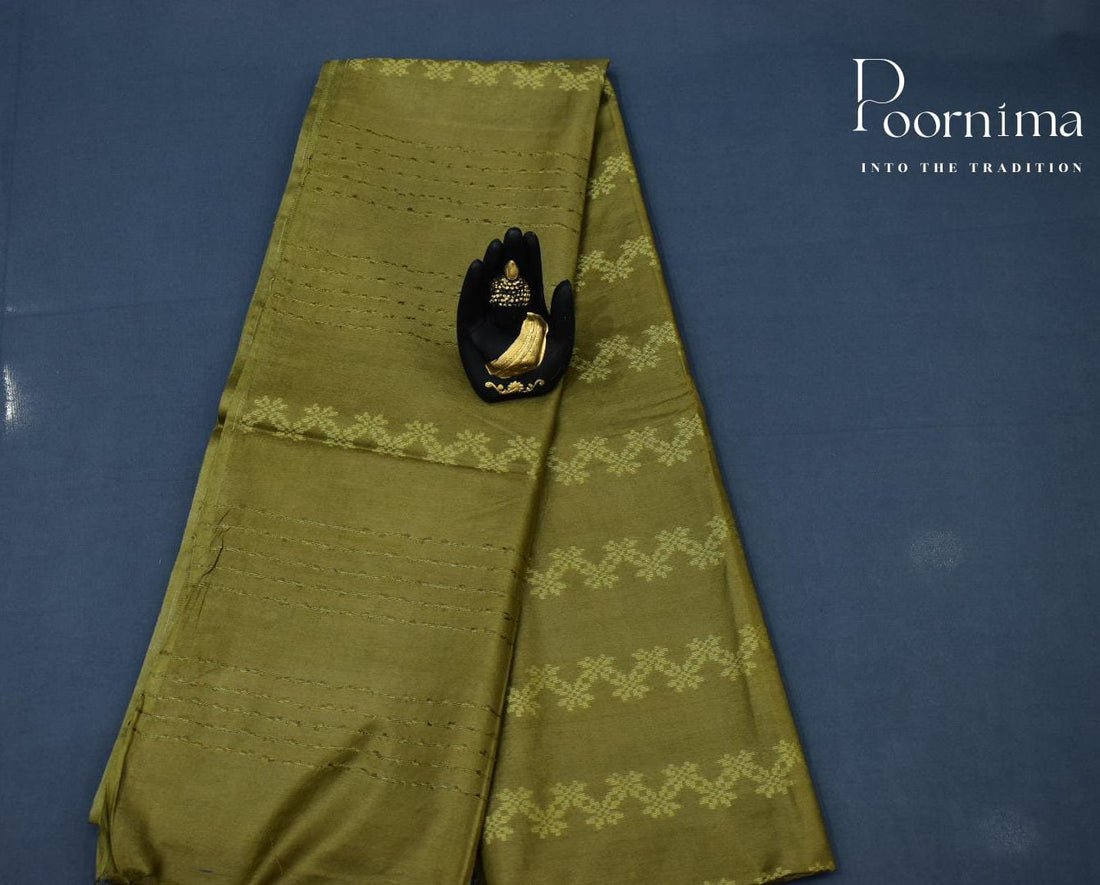 THUSER SAREE WITH PESAR GREEN