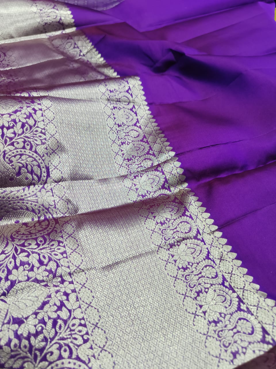 PURE RESHAAM PATTU SAREE