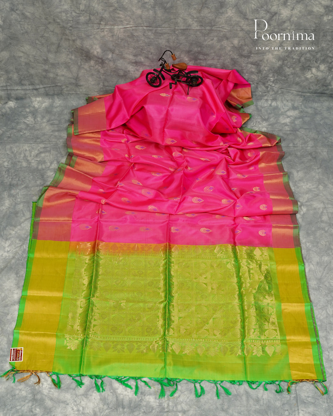 PINK &amp; PARROT GREEN - ARNI KANJIVARAM SOFT SILK SAREE WITH ALLOVER ZARI BUTTI AND ZARI BORDER