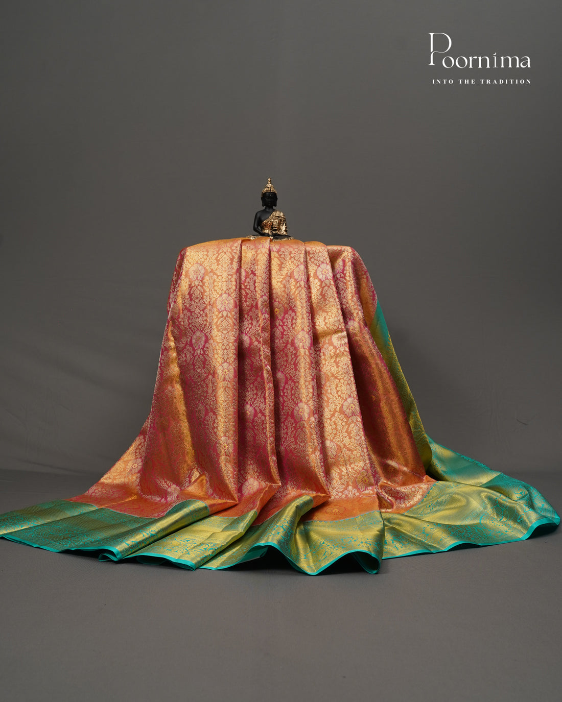 PURE KANJIVARAM SILK SAREE IN PEACH AND SEA GREEN COMBINATION WITH ALLOVER GOLD ZARI WOVEN