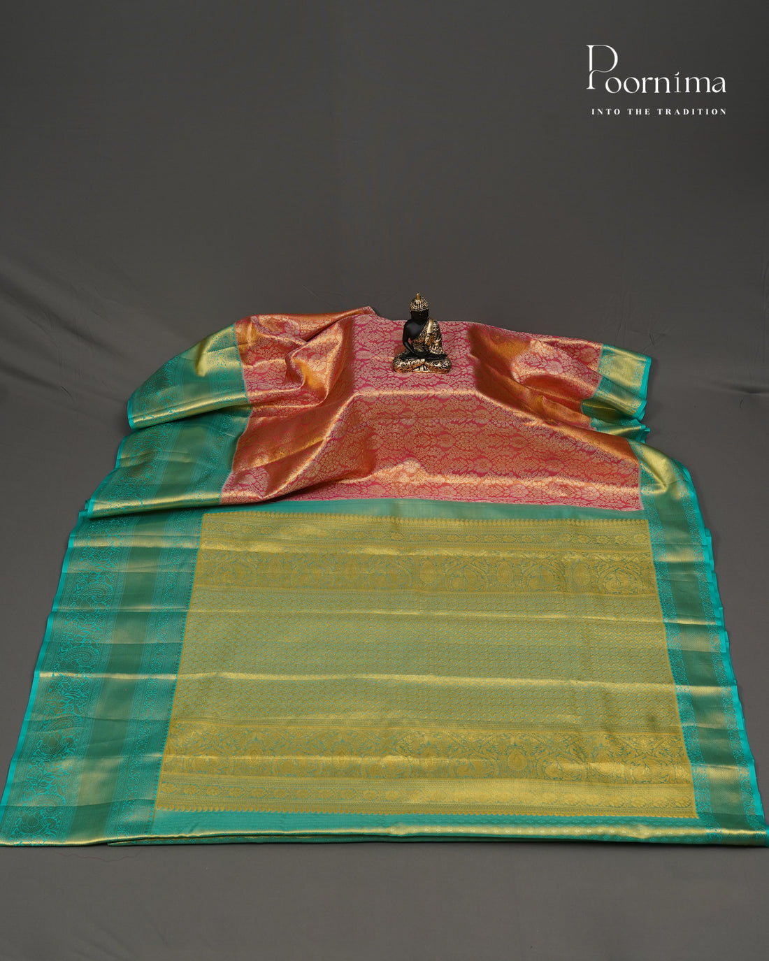PURE KANJIVARAM SILK SAREE IN PEACH AND SEA GREEN COMBINATION WITH ALLOVER GOLD ZARI WOVEN